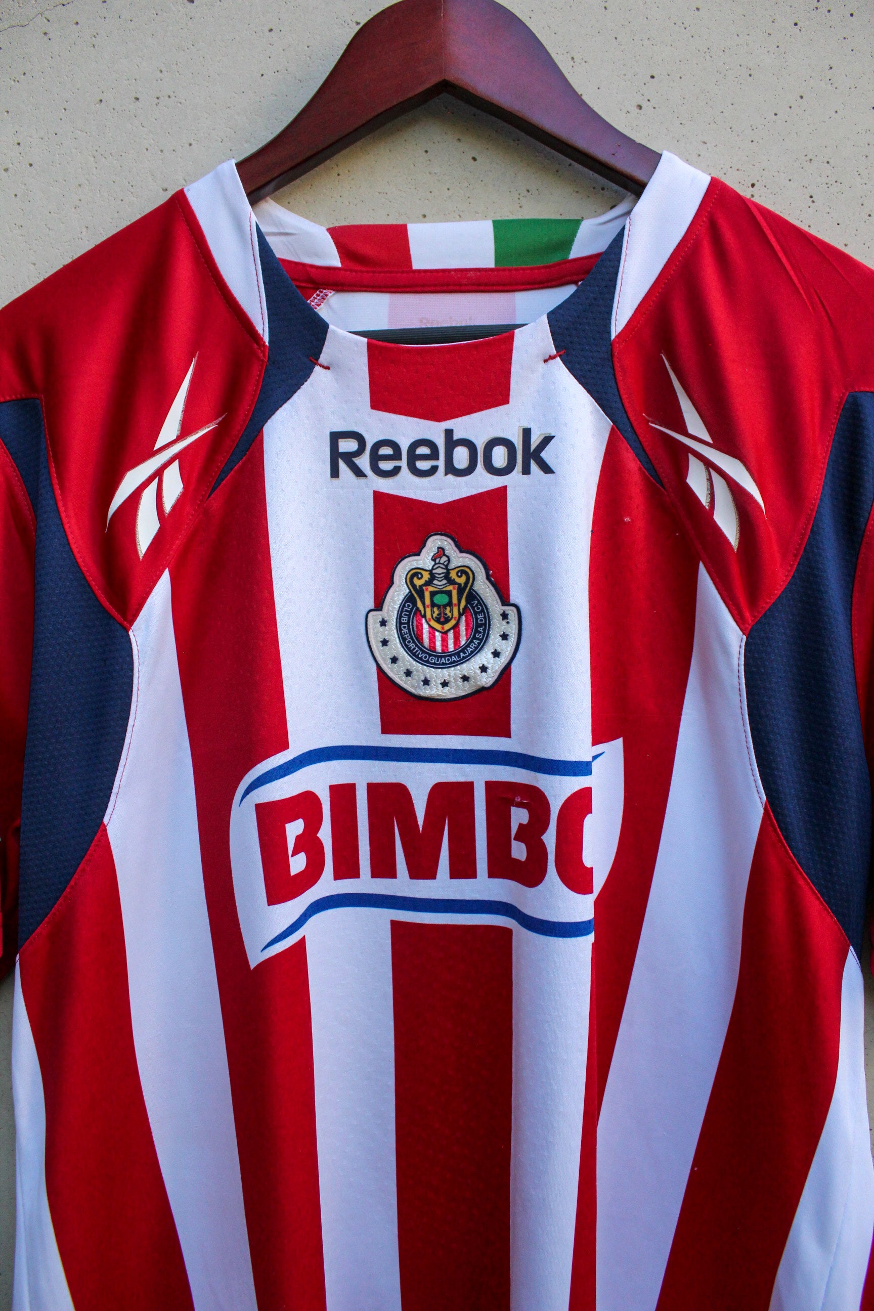 Chivas Local 2010/11 Javier “Chicharito” Hernández #14.