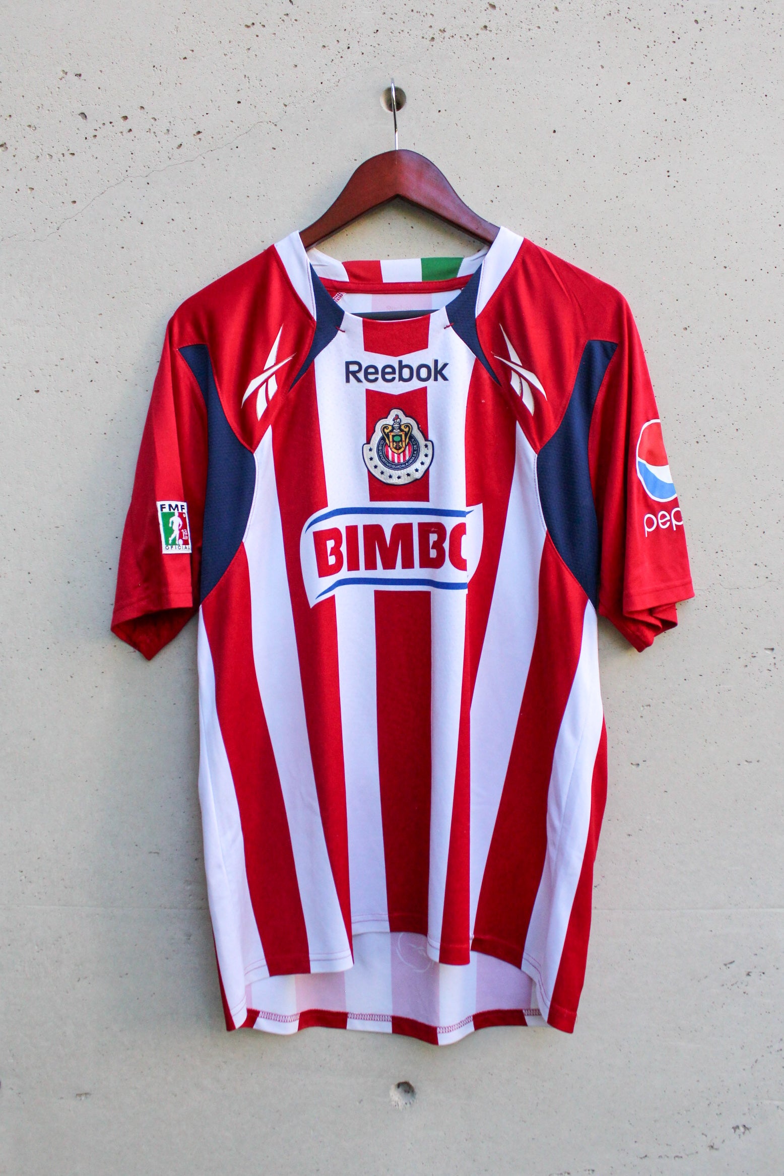 Chivas Local 2010/11 Javier “Chicharito” Hernández #14.