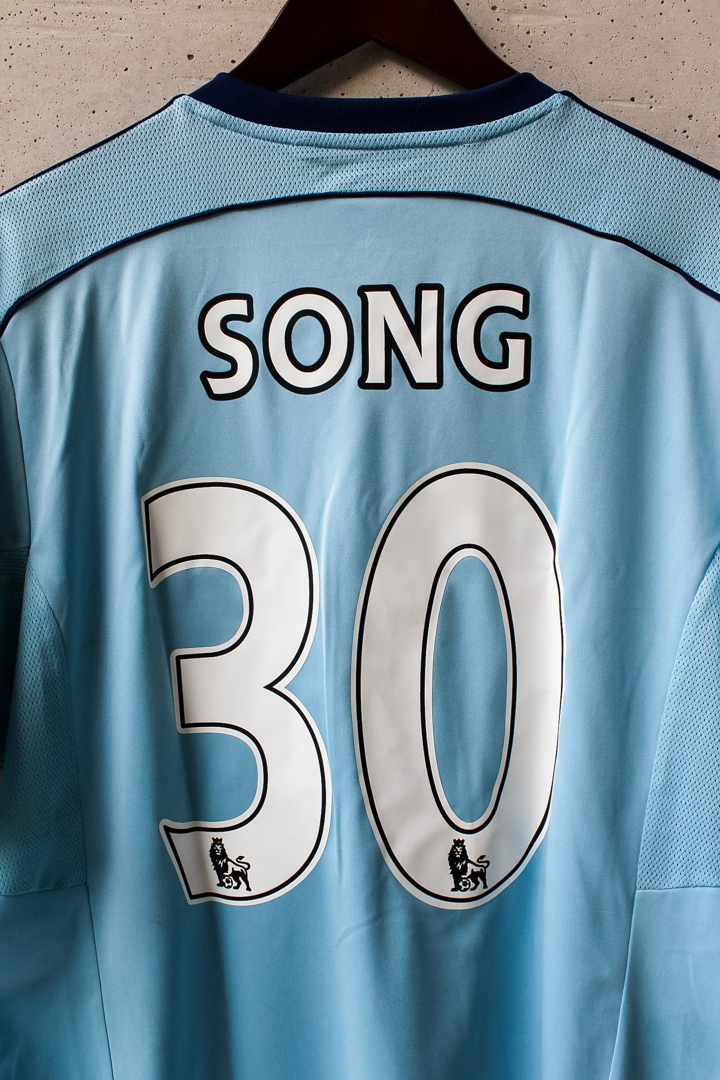 West Ham United 2014/15 Visita Alex Song #30