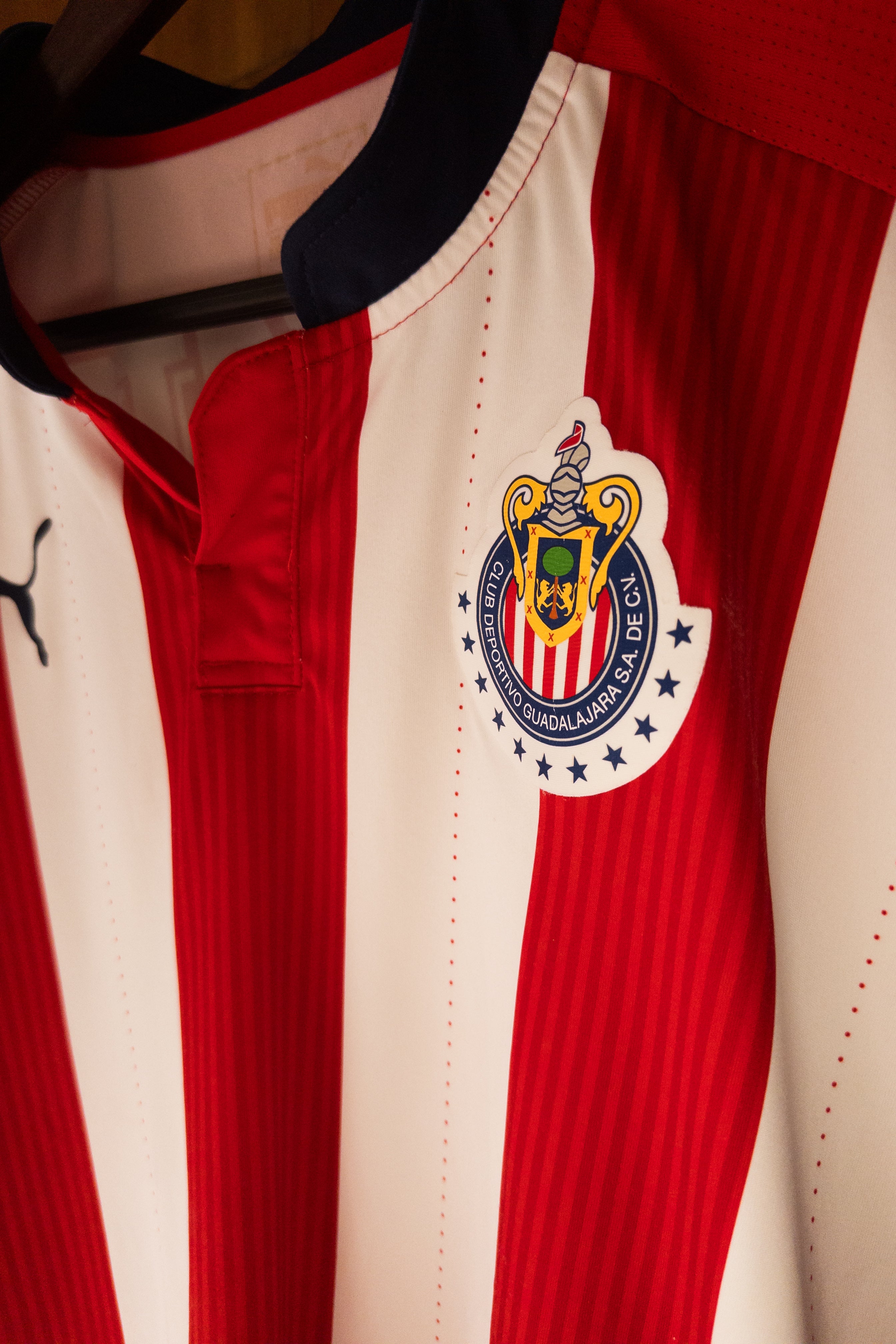 Chivas Local 2016/17 José Juan “Gallito” Vázquez #23.