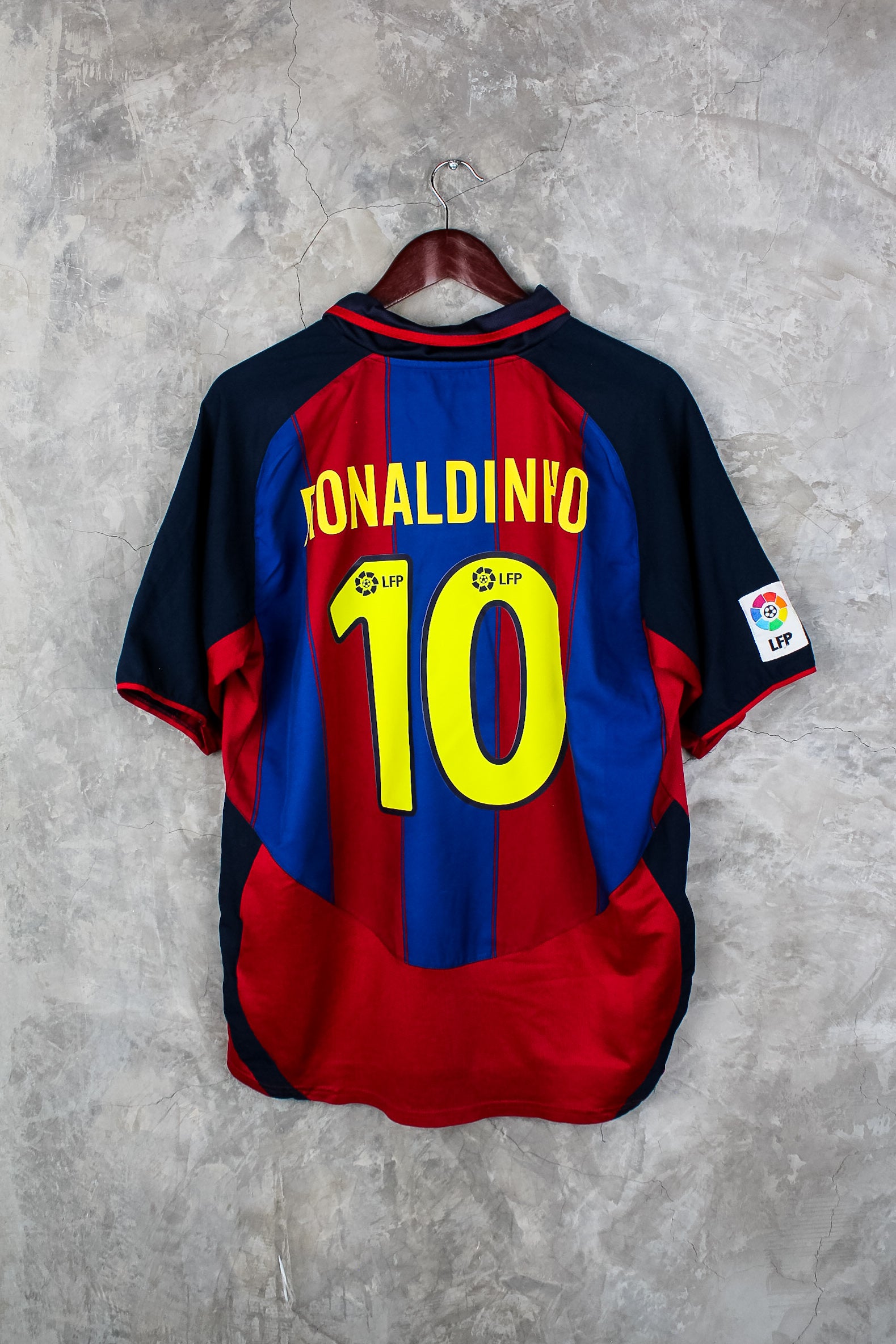 FC Barcelona Local 2003/04 Ronaldinho Gaucho #10