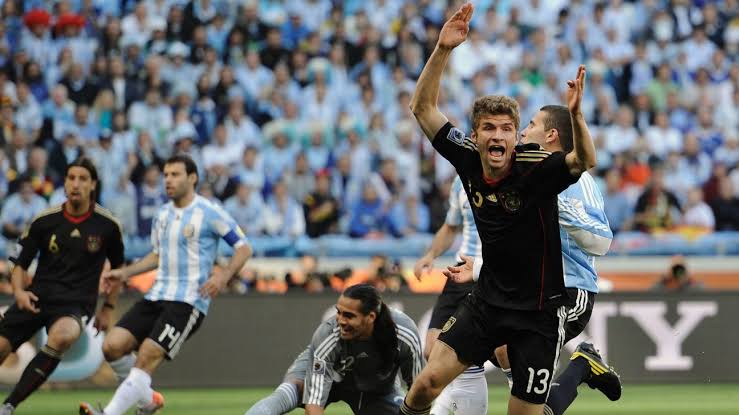 Selección Alemana Visita 2010 Thomas Müller #13