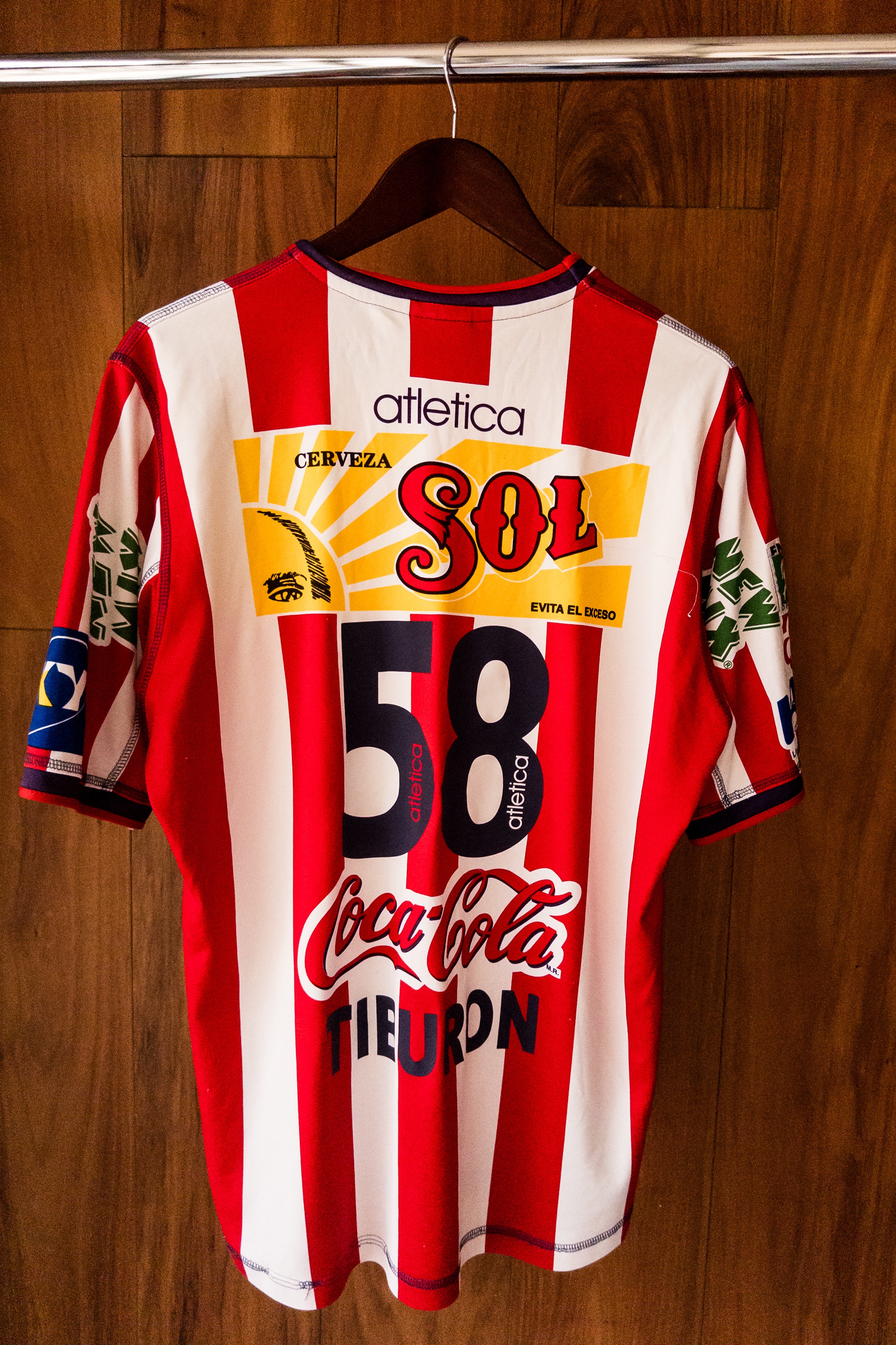 Chivas Local 2002/03 “Tiburón” Sánchez #58.