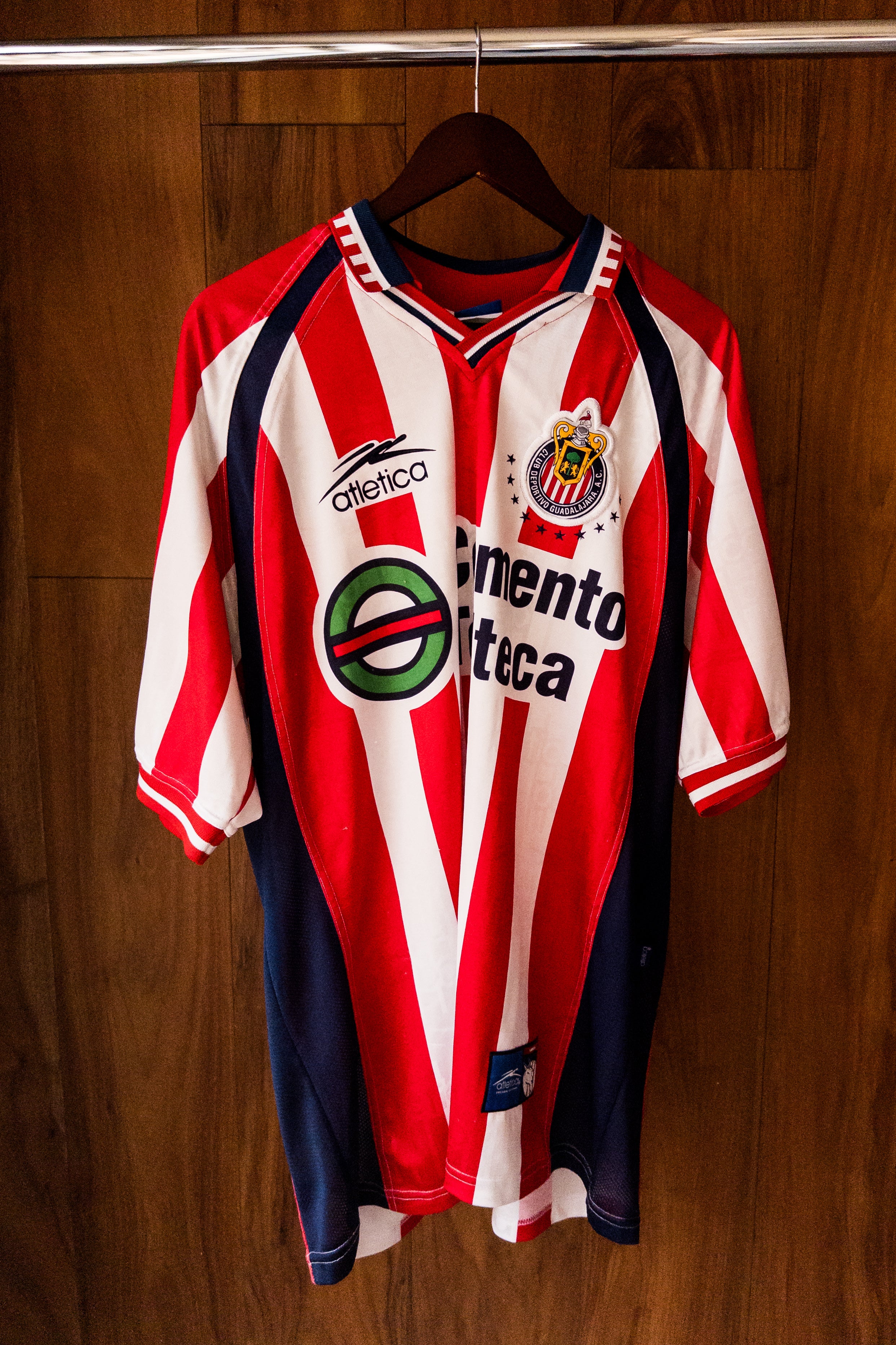 Chivas Local 1999/00 Ramón Morales #11.