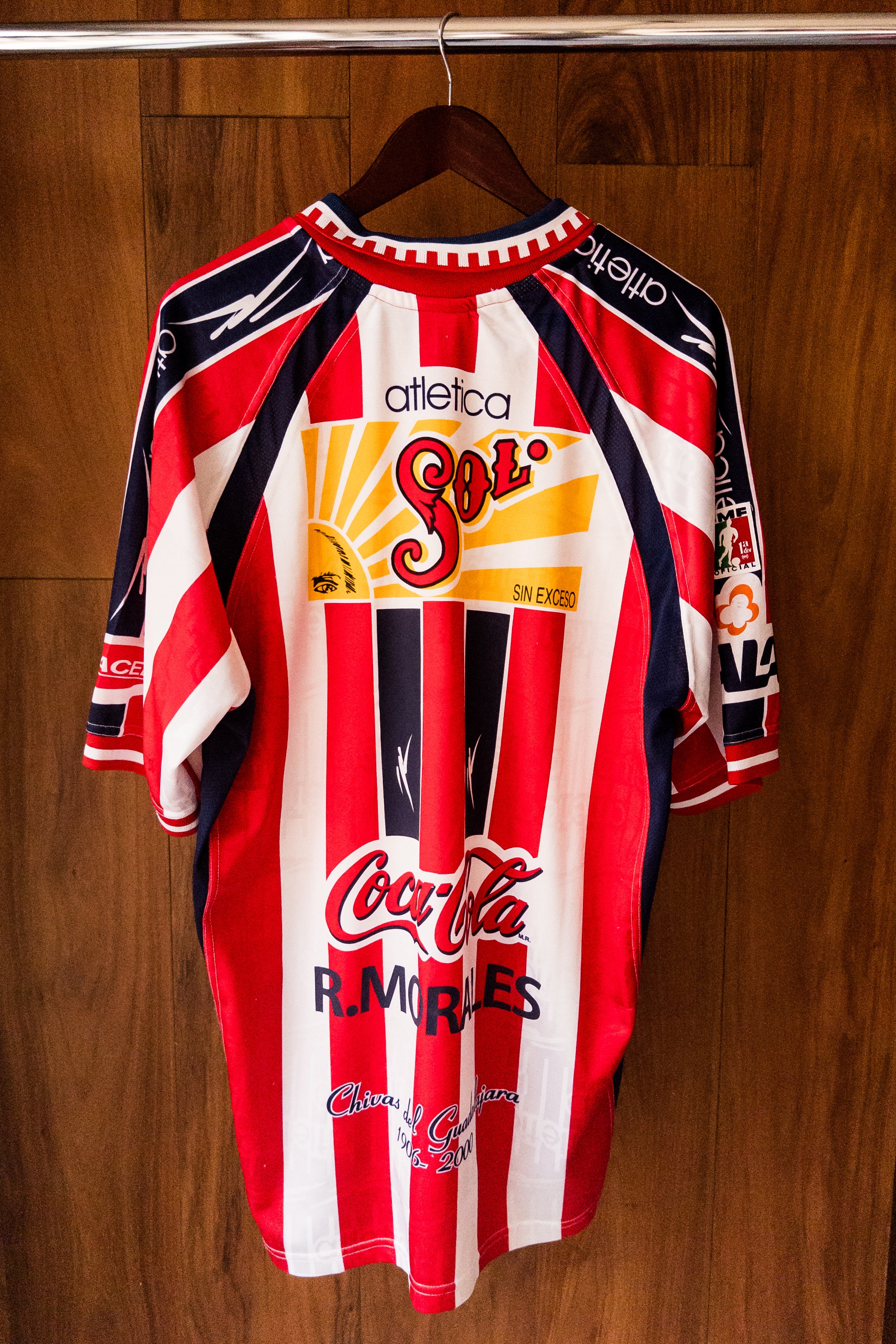 Chivas Local 1999/00 Ramón Morales #11.