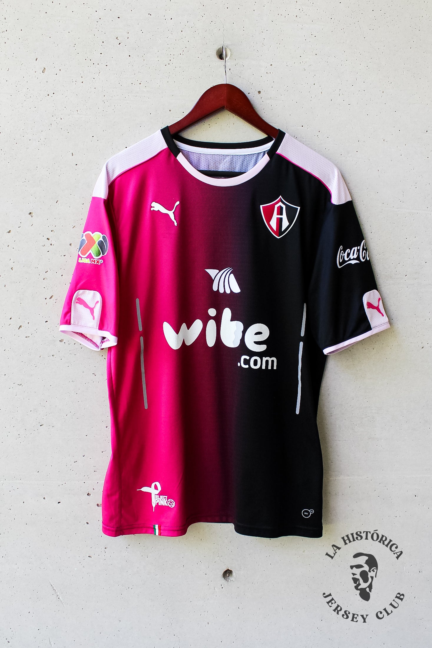 Atlas FC Pink Project 2016 Rafa Márquez #4