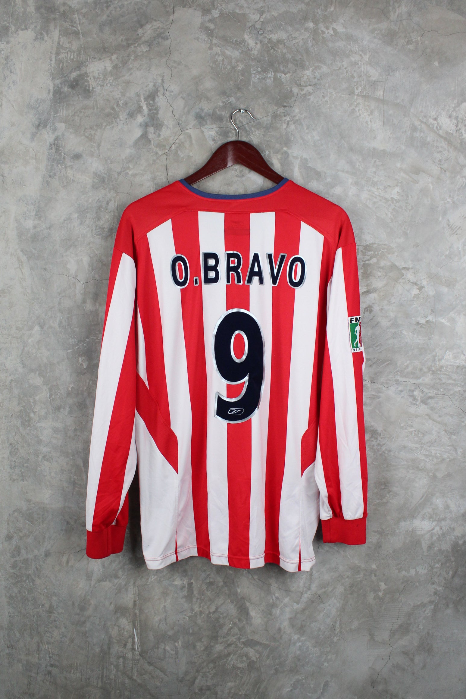 Chivas Local 2004/05 Omar Bravo #9 mangas largas