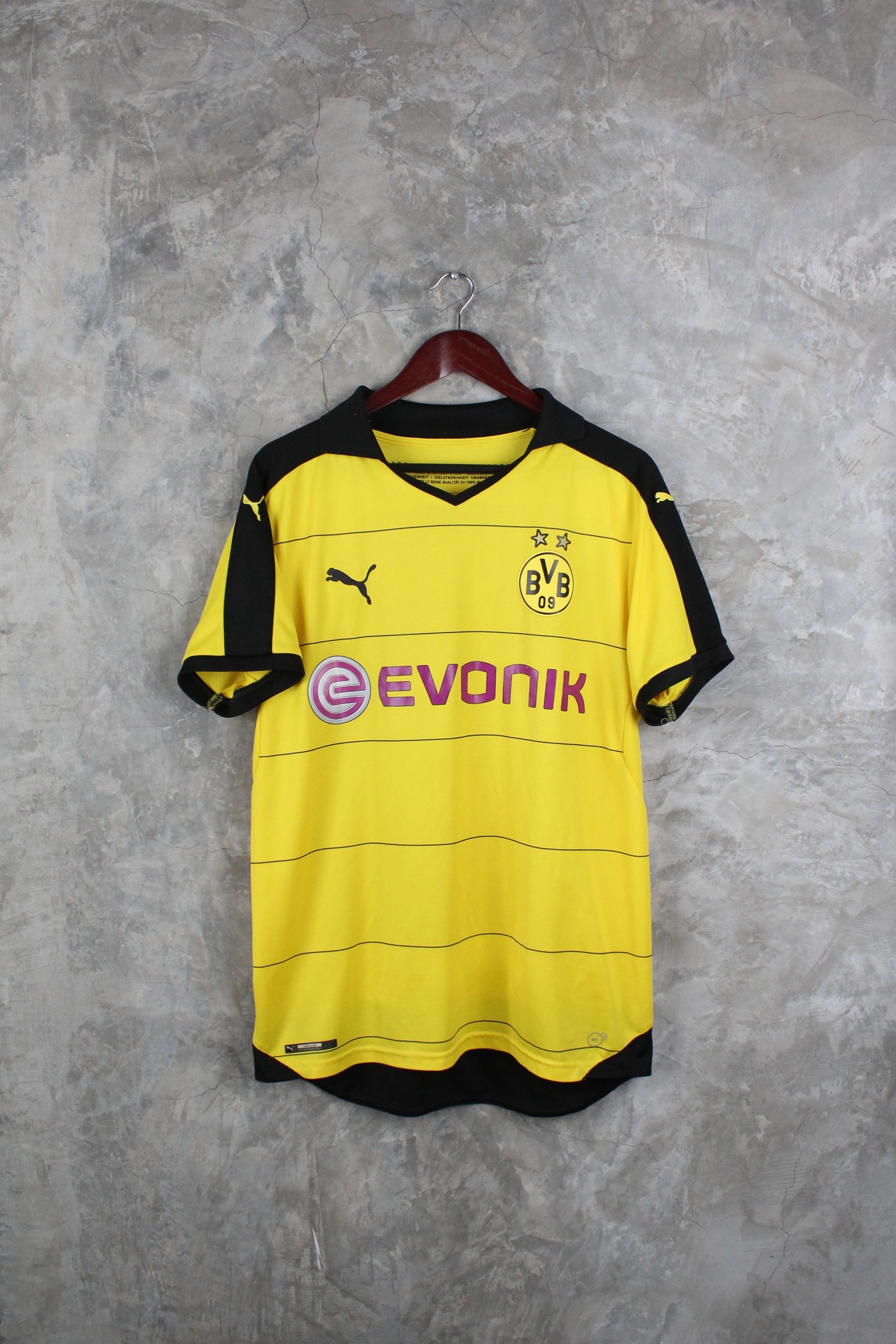 Borussia Dortmund Local 2015/16 Pierre-Emerick Aubameyang #17