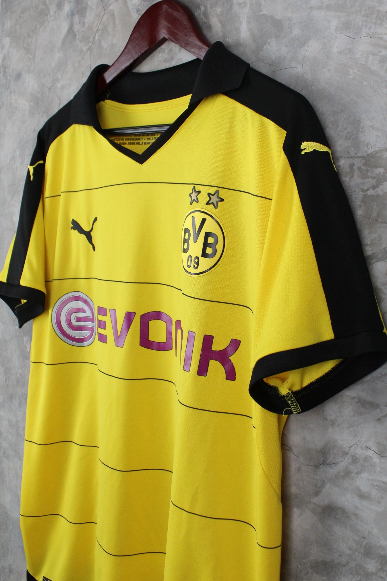 Borussia Dortmund Local 2015/16 Pierre-Emerick Aubameyang #17