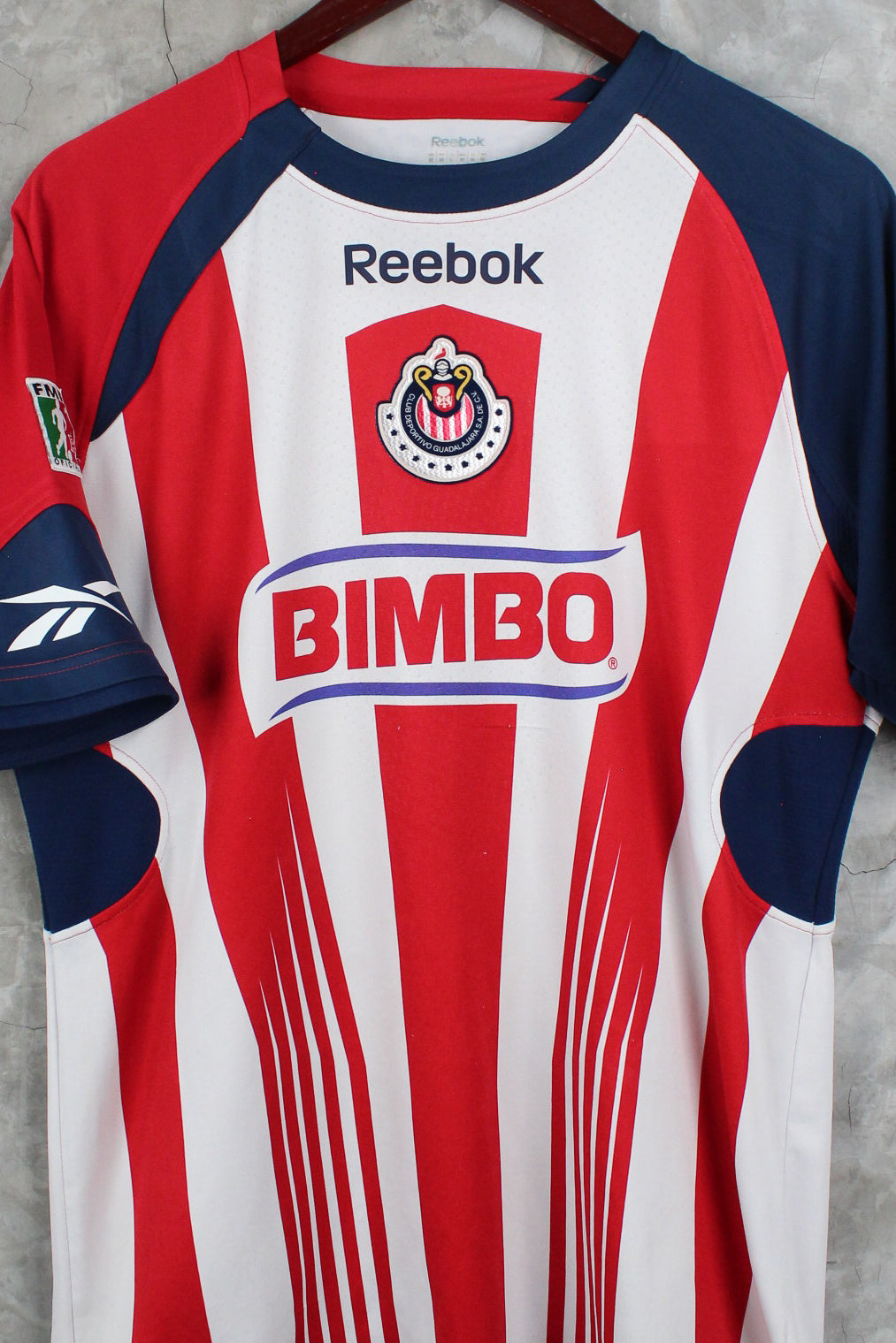 Chivas Local 2009/10 Alberto "Venado" Medina #10