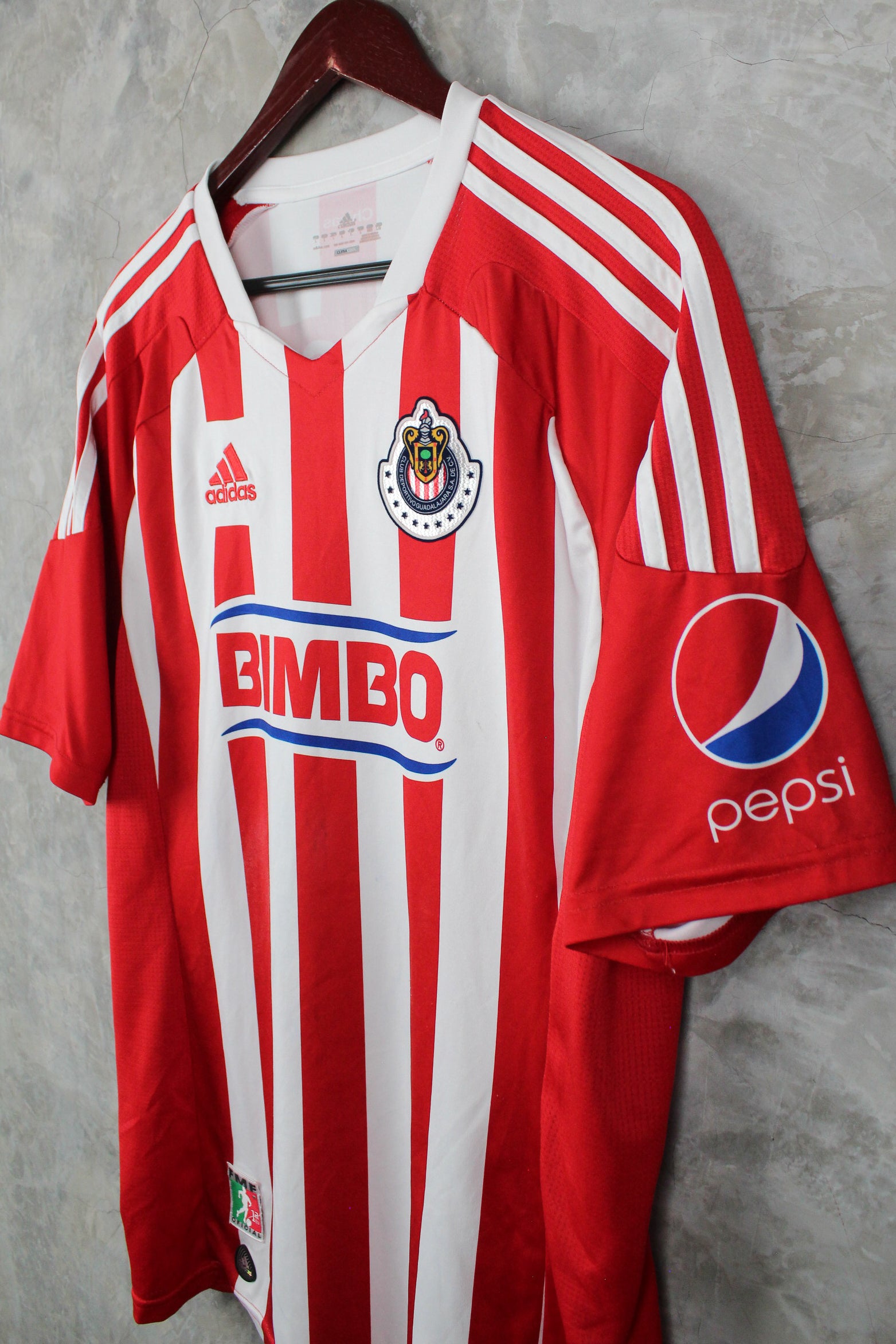 Chivas Local 2011/12 Marco Fabián #8