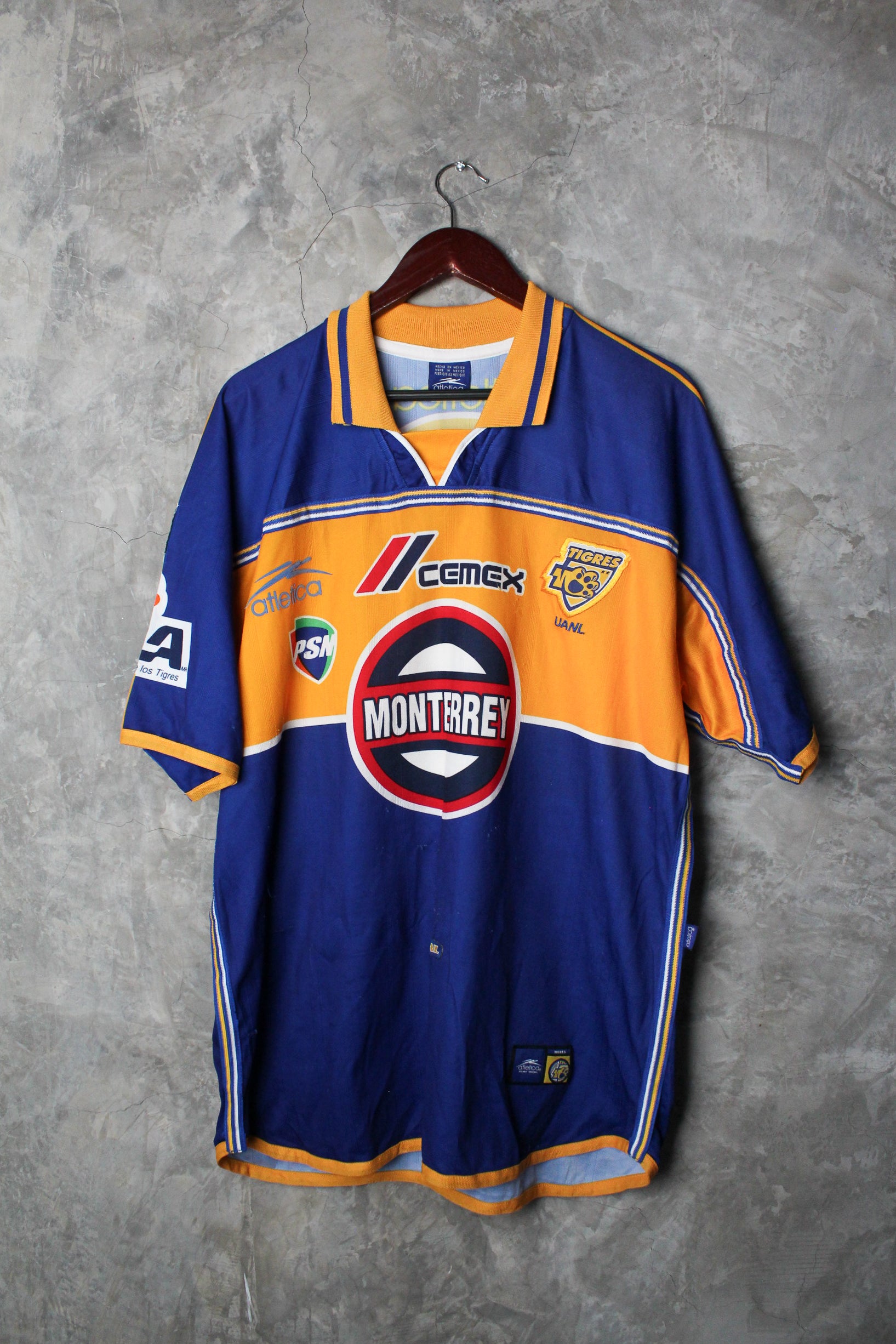 Tigres UANL Visitante 2000/01 #10