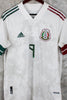 Selección Mexicana Visitante 2021/22 Santiago Gímenez #9