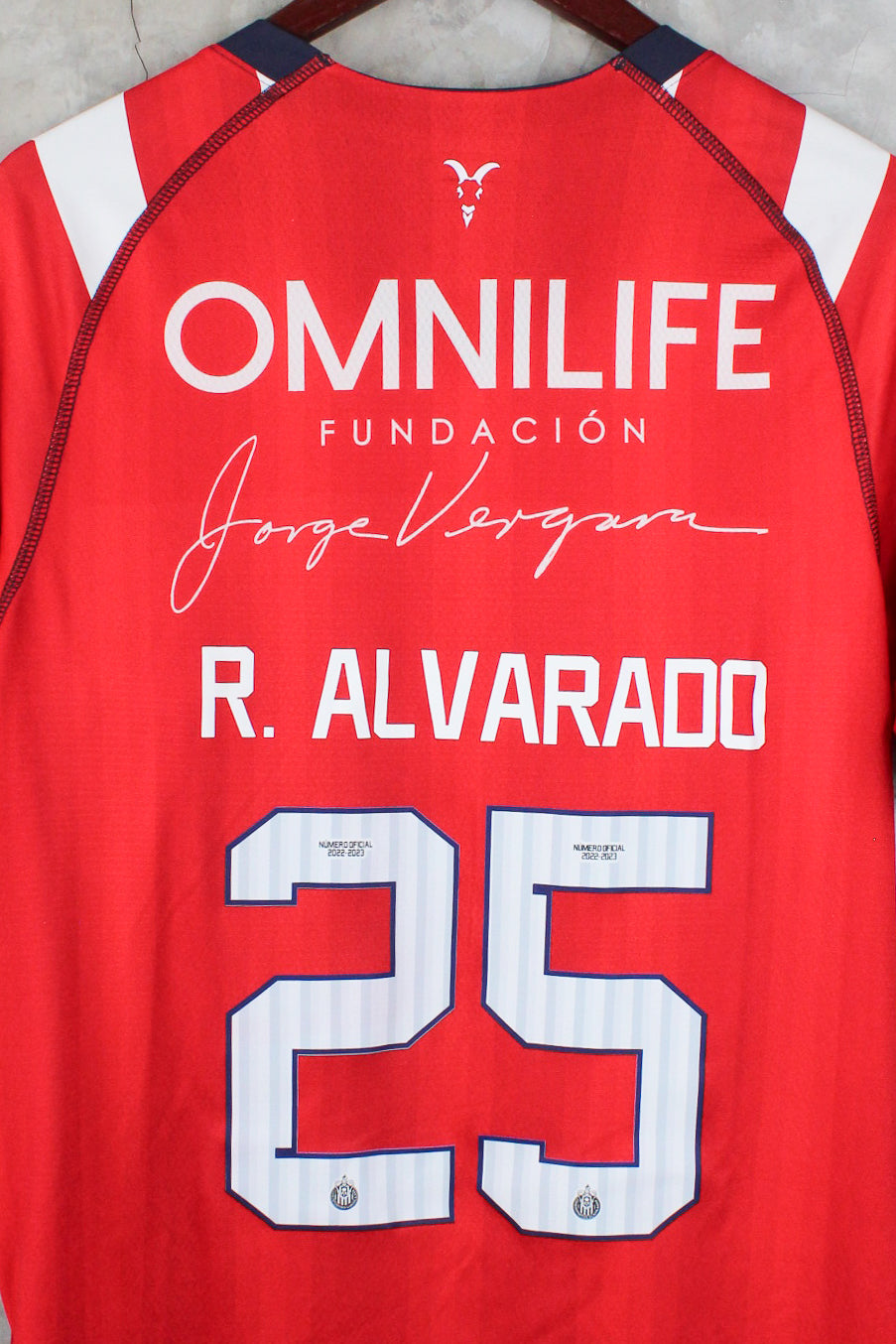 Chivas Local 2022/23 Roberto "Piojo" Alvarado #25