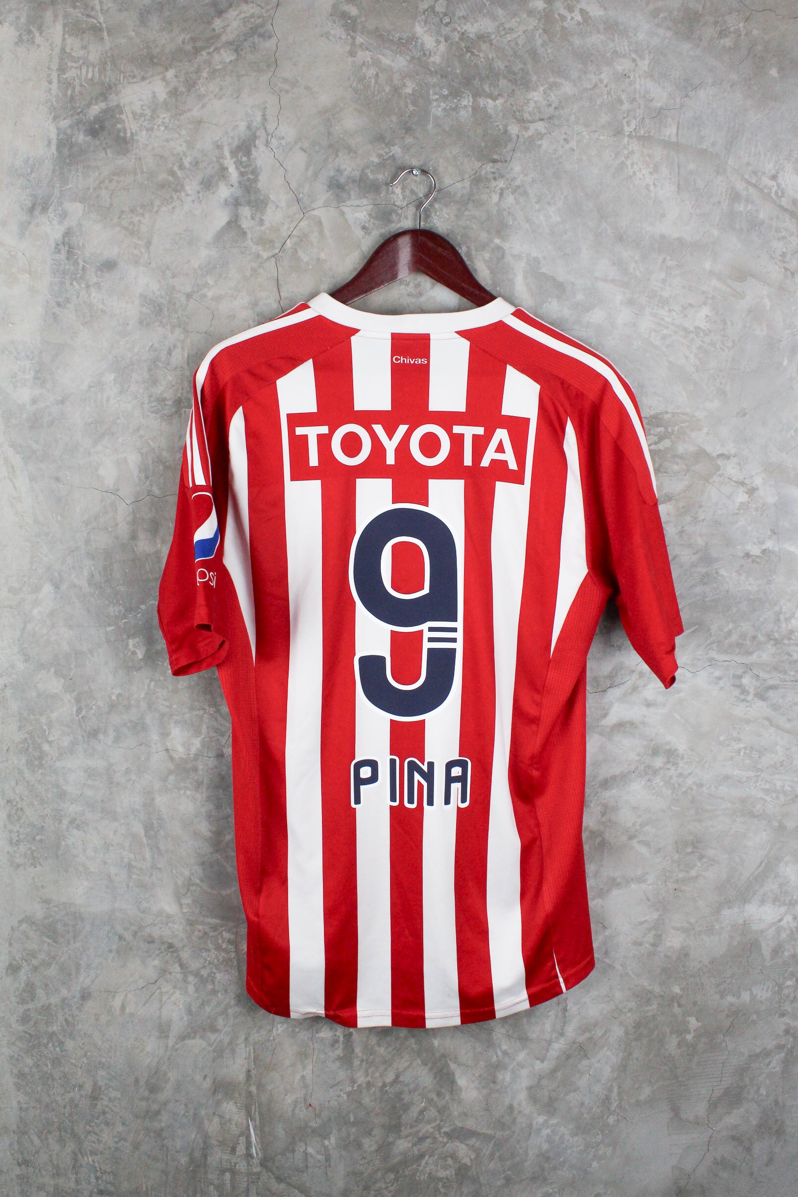Chivas Local 2011/12 Omar "Pina" Arellano #9