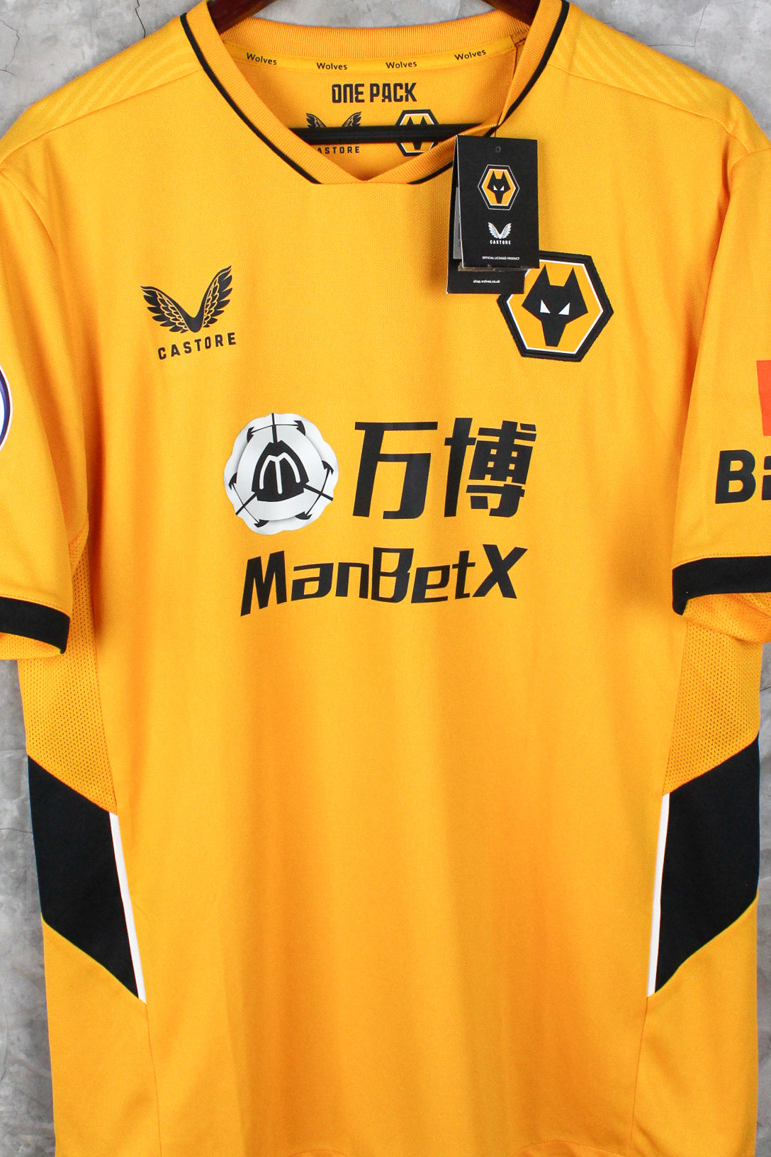 Wolverhampton Local 2021/22 Raúl Jímenez #9