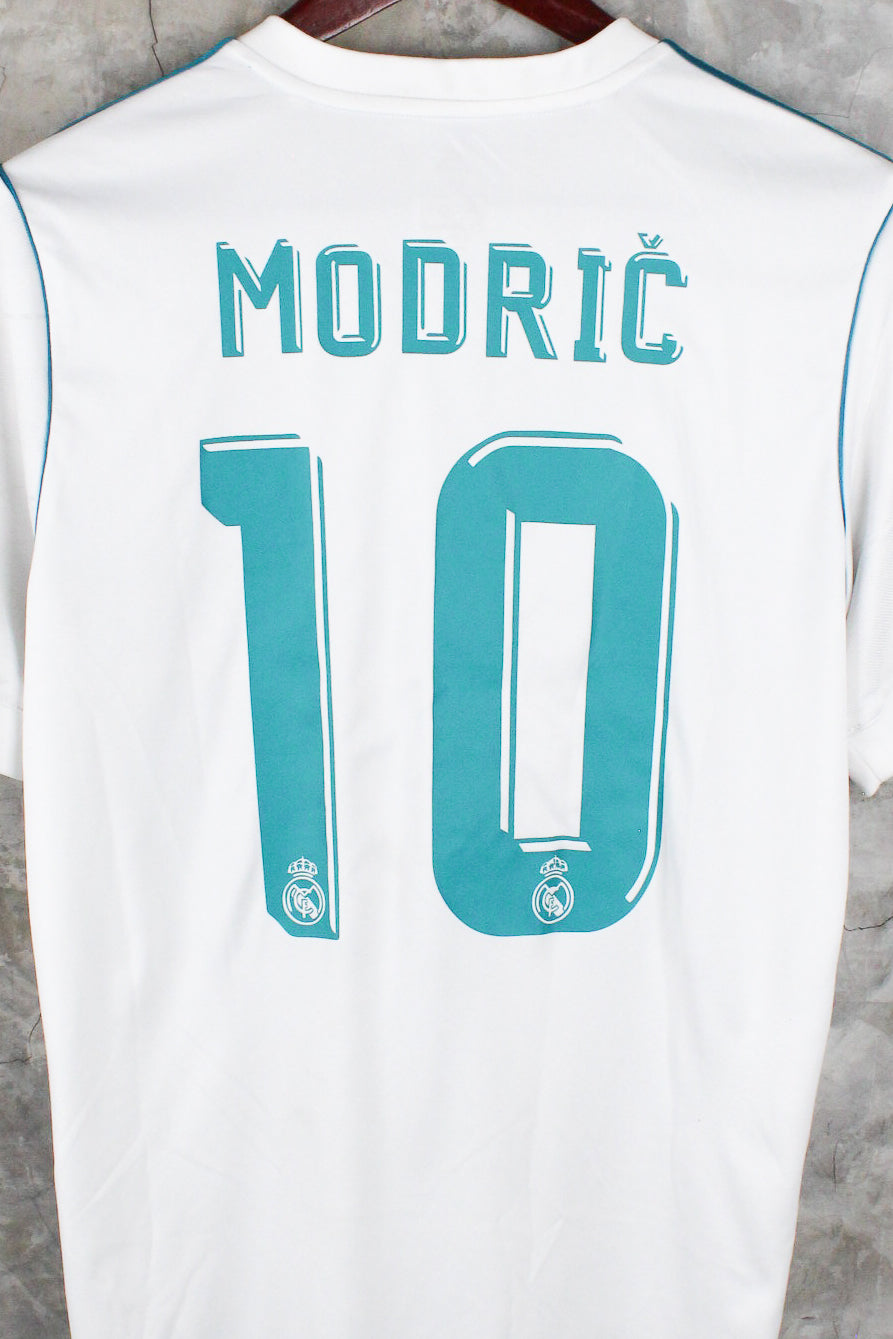 Real Madrid Local 2017/18 Luka Modriç #10