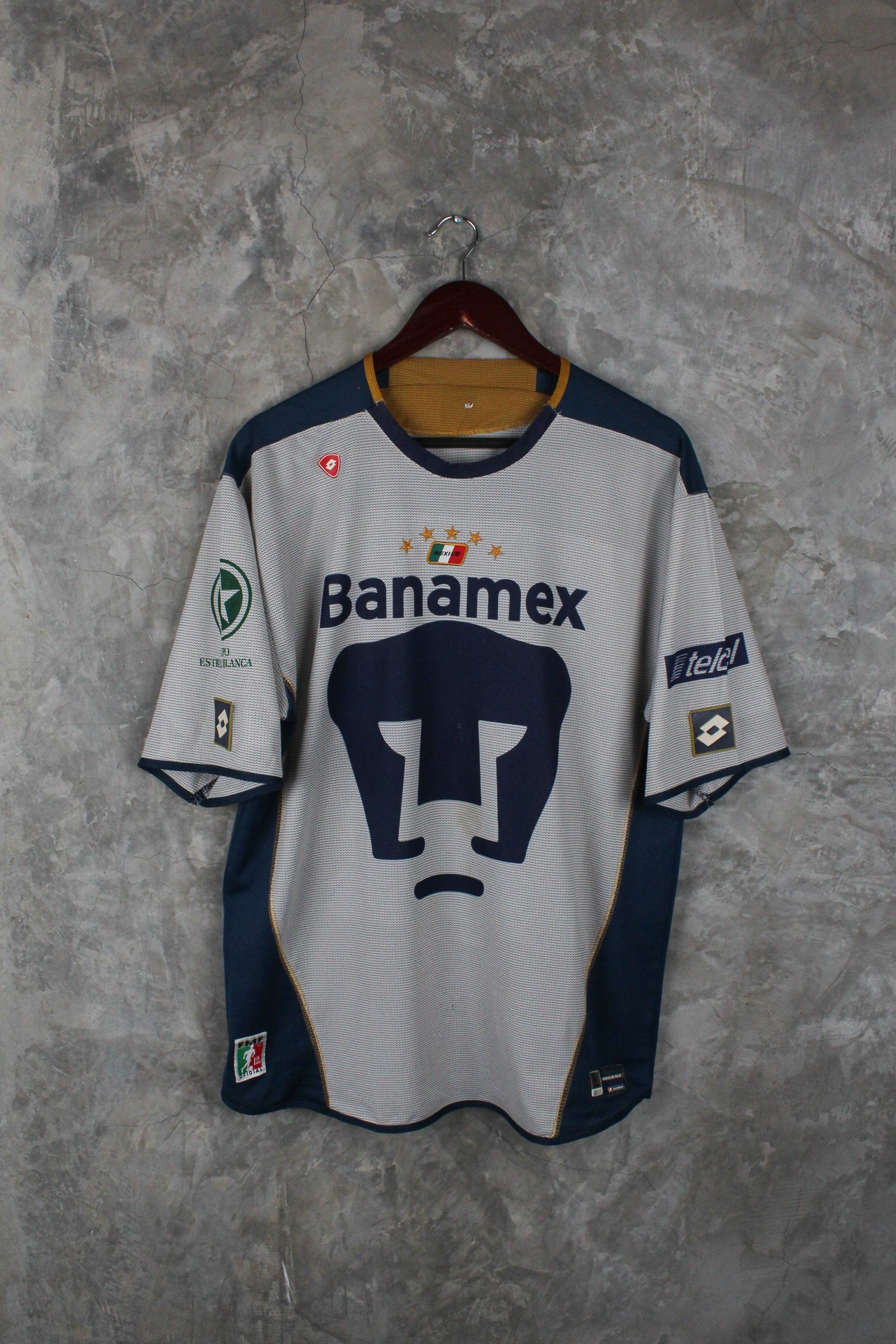 Pumas UNAM Local 2004/05 Bruno Marioni #14