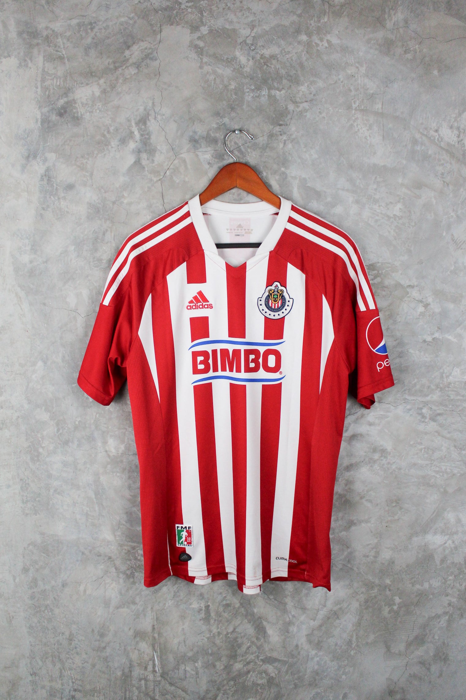 Chivas Local 2011/12 Marco Fabián #8