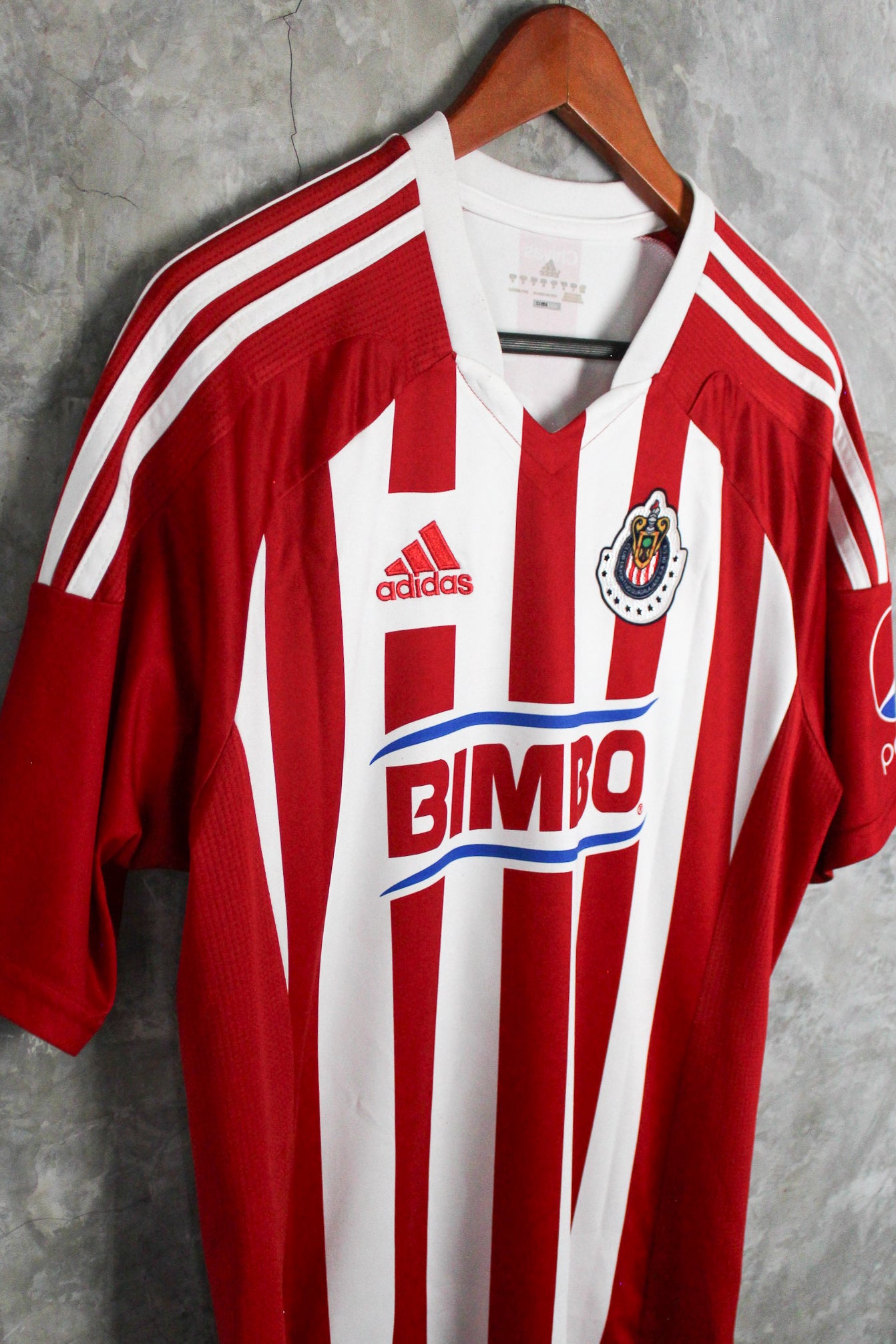 Chivas Local 2011/12 Marco Fabián #8