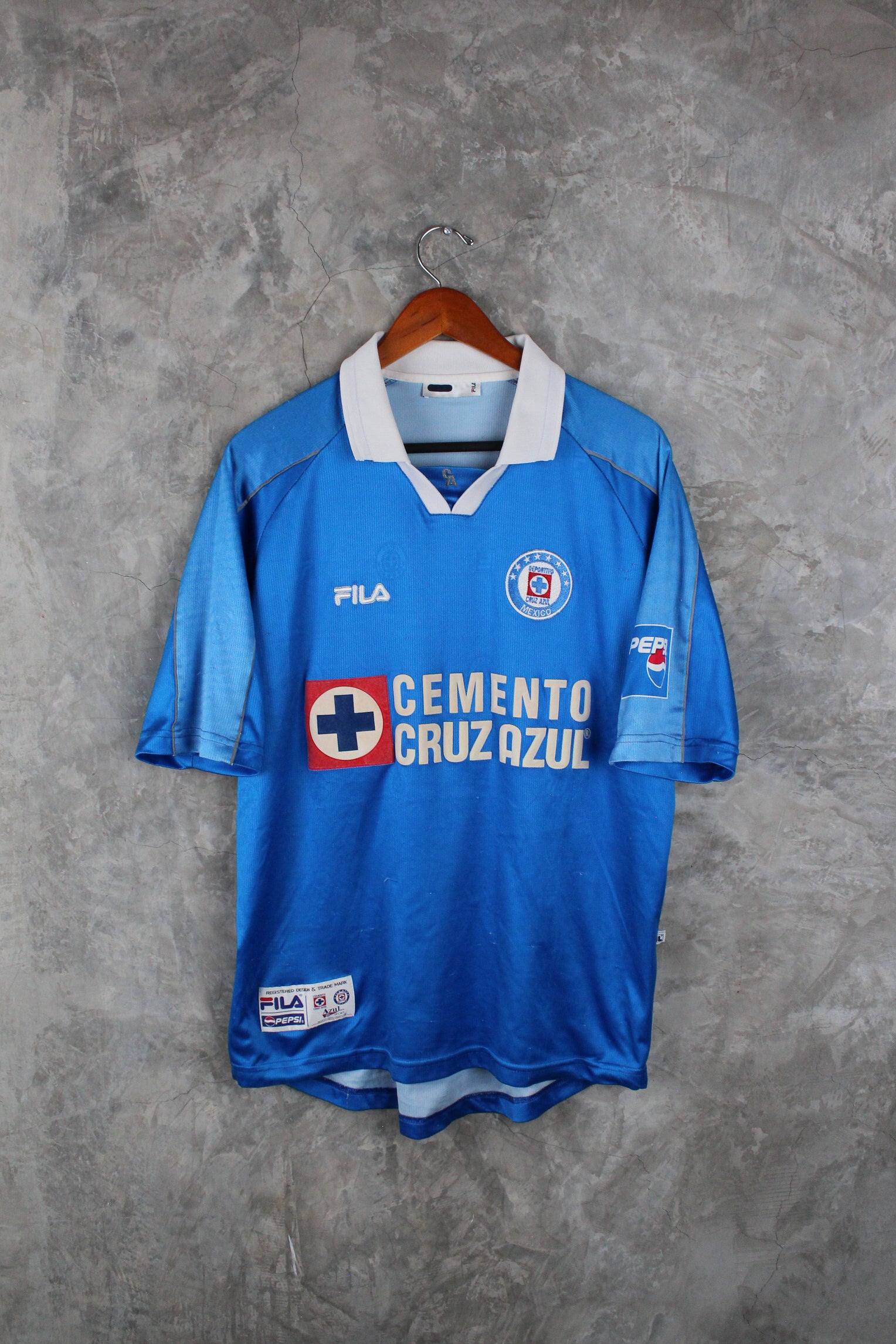 Cruz Azul Local 2001/02 Diego Mendoza #2