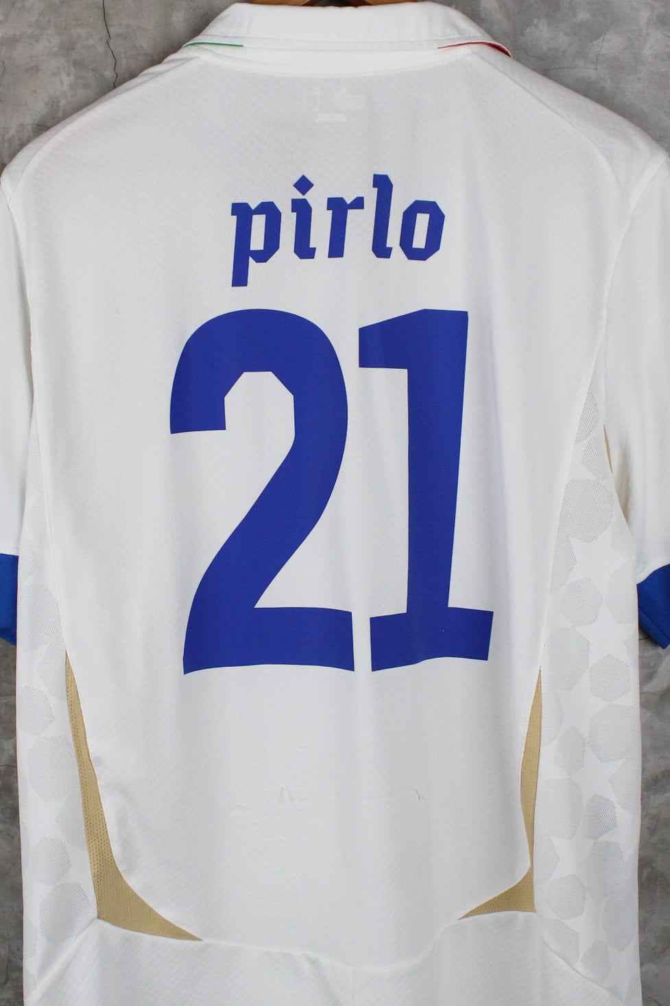 Selección Italia Visitante 2010/11 Andrea Pirlo #21