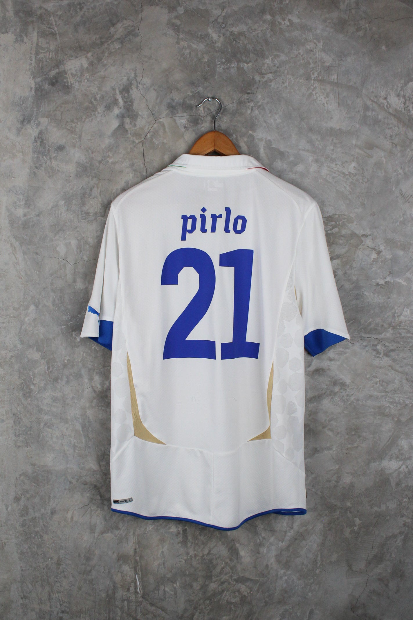 Selección Italia Visitante 2010/11 Andrea Pirlo #21