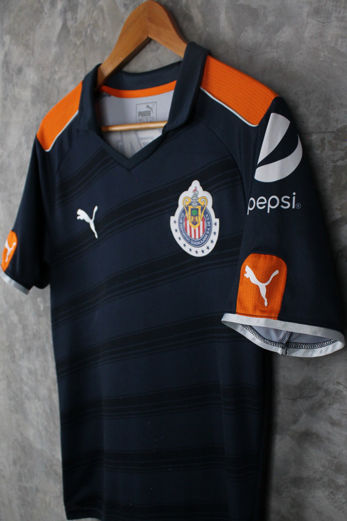 Chivas Tercera 2016/17 Rodolfo Pizarro #20