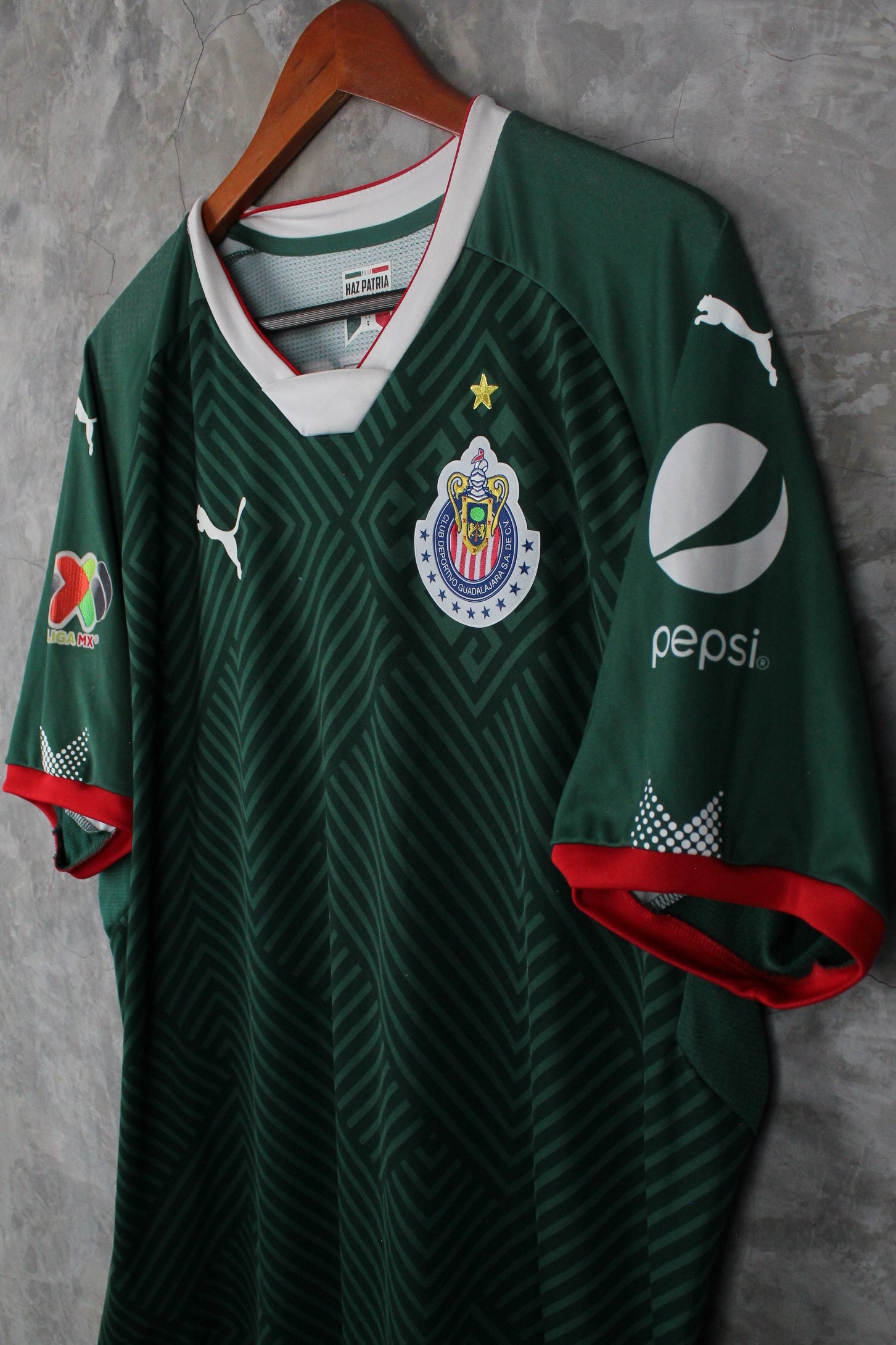 Chivas Tercera 2017/18 Rodolfo Pizarro #20