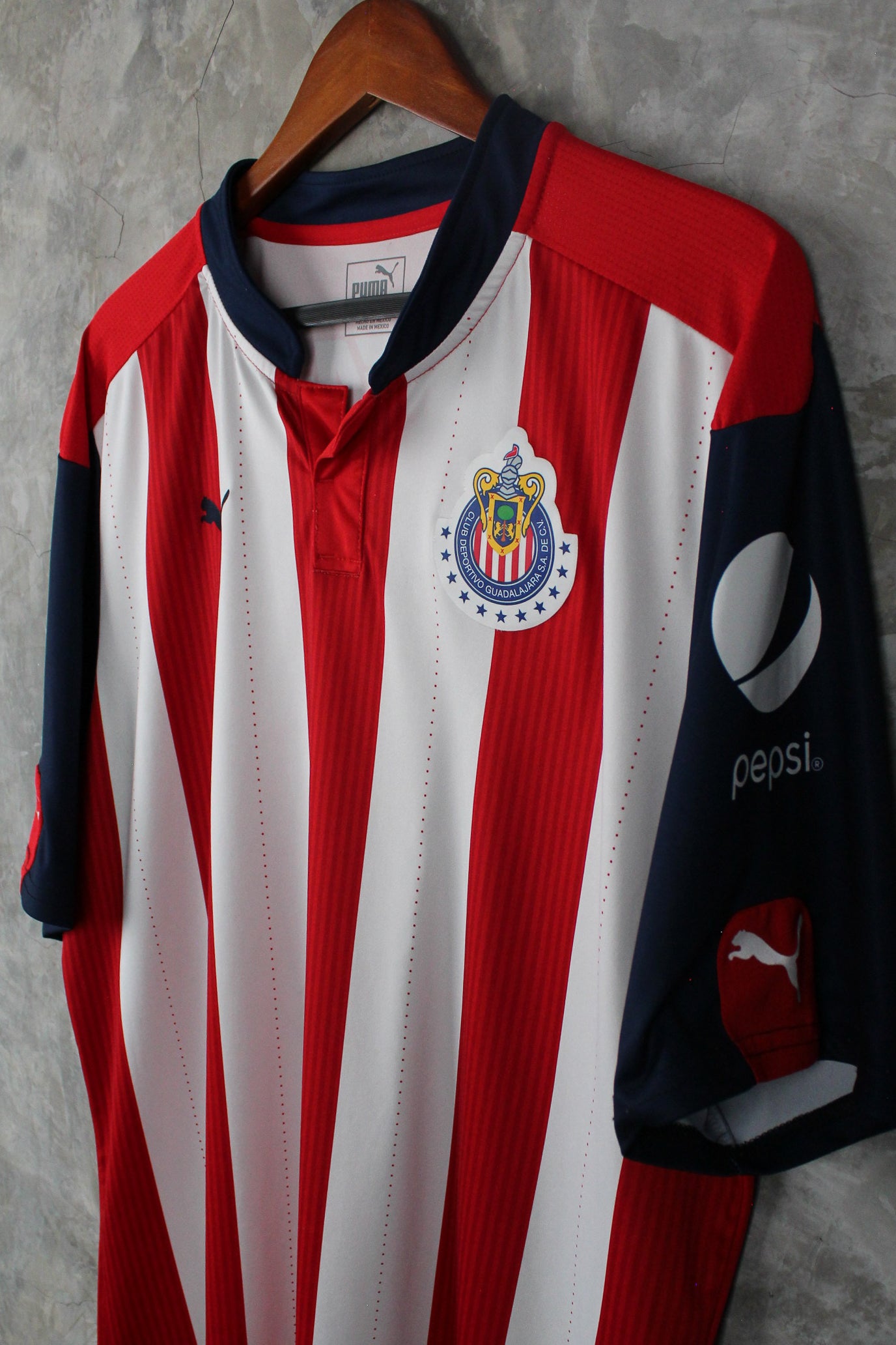 Chivas Local 2016/17 Alan Pulido #9