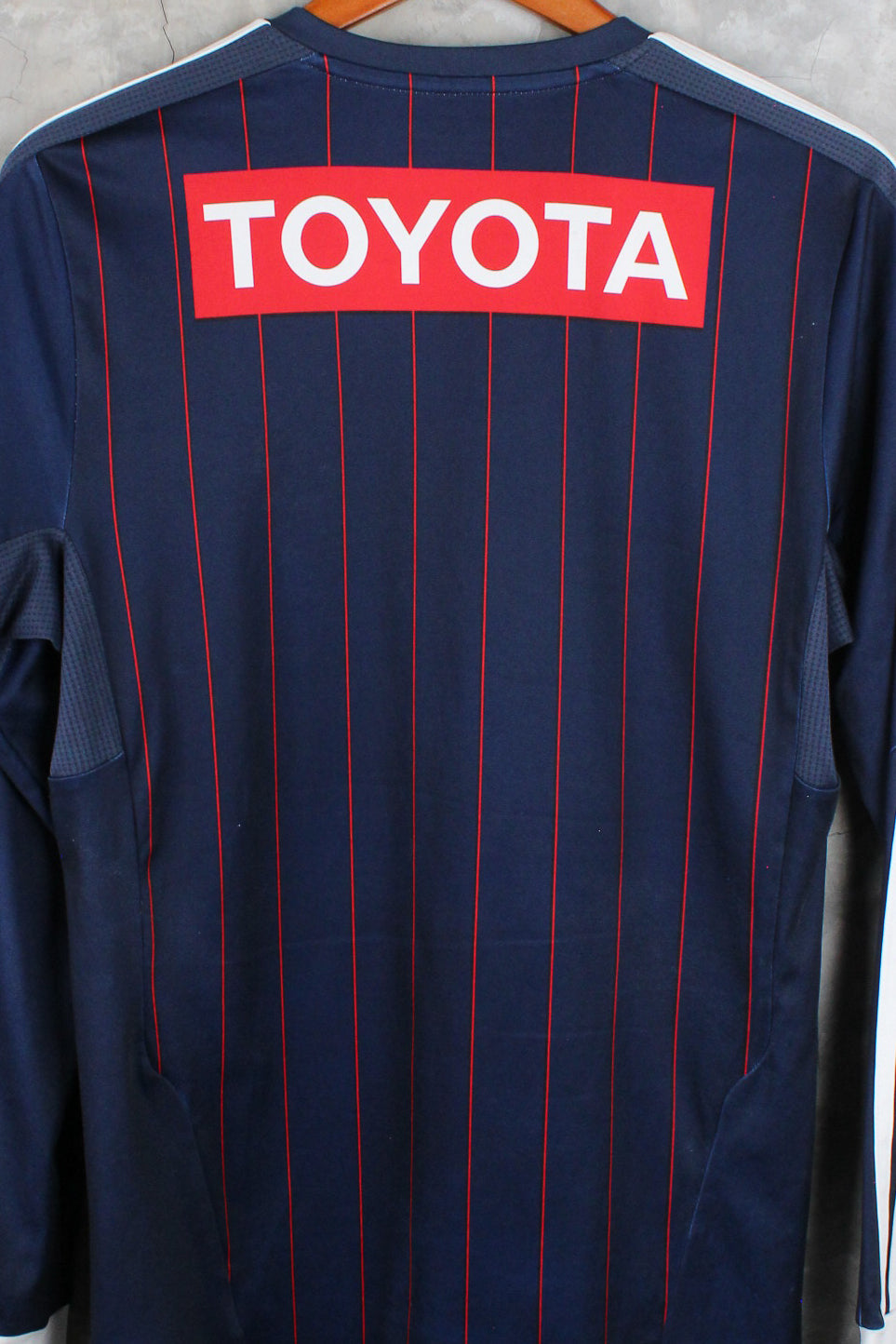 Chivas Visitante 2011/12 mangas largas
