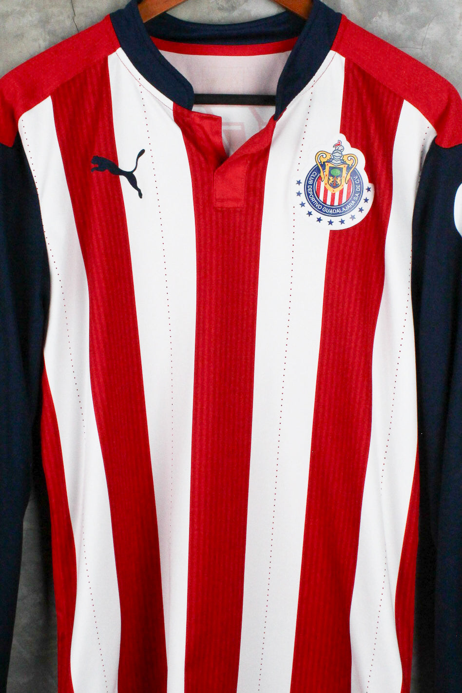 Chivas Local 2016/17 Alan Pulido #9 mangas largas