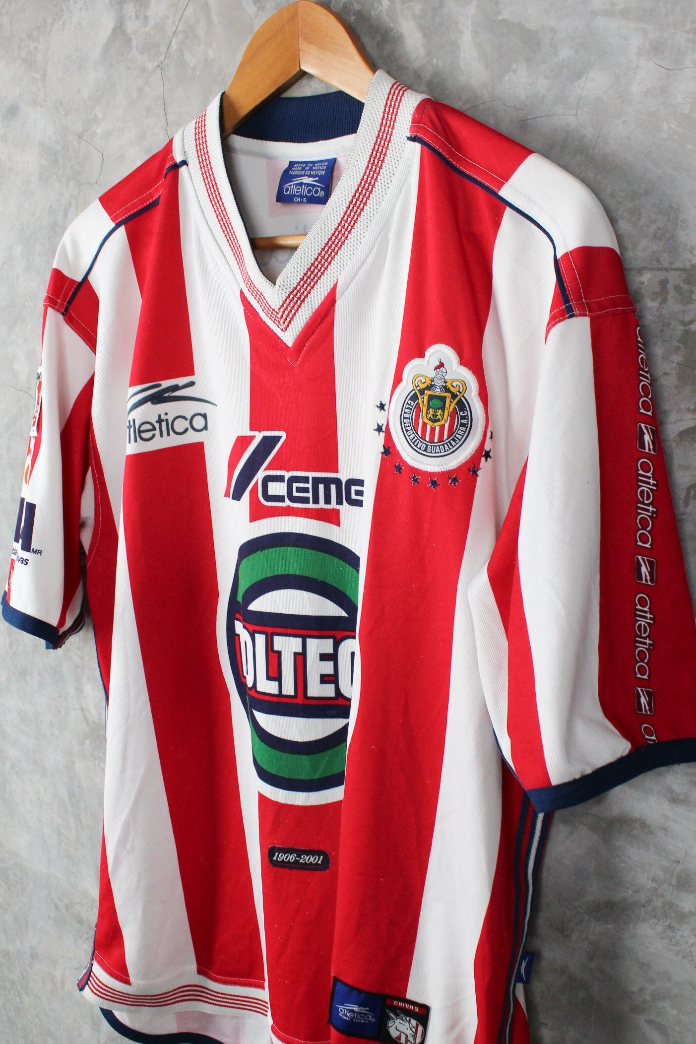 Chivas Local 2000/01