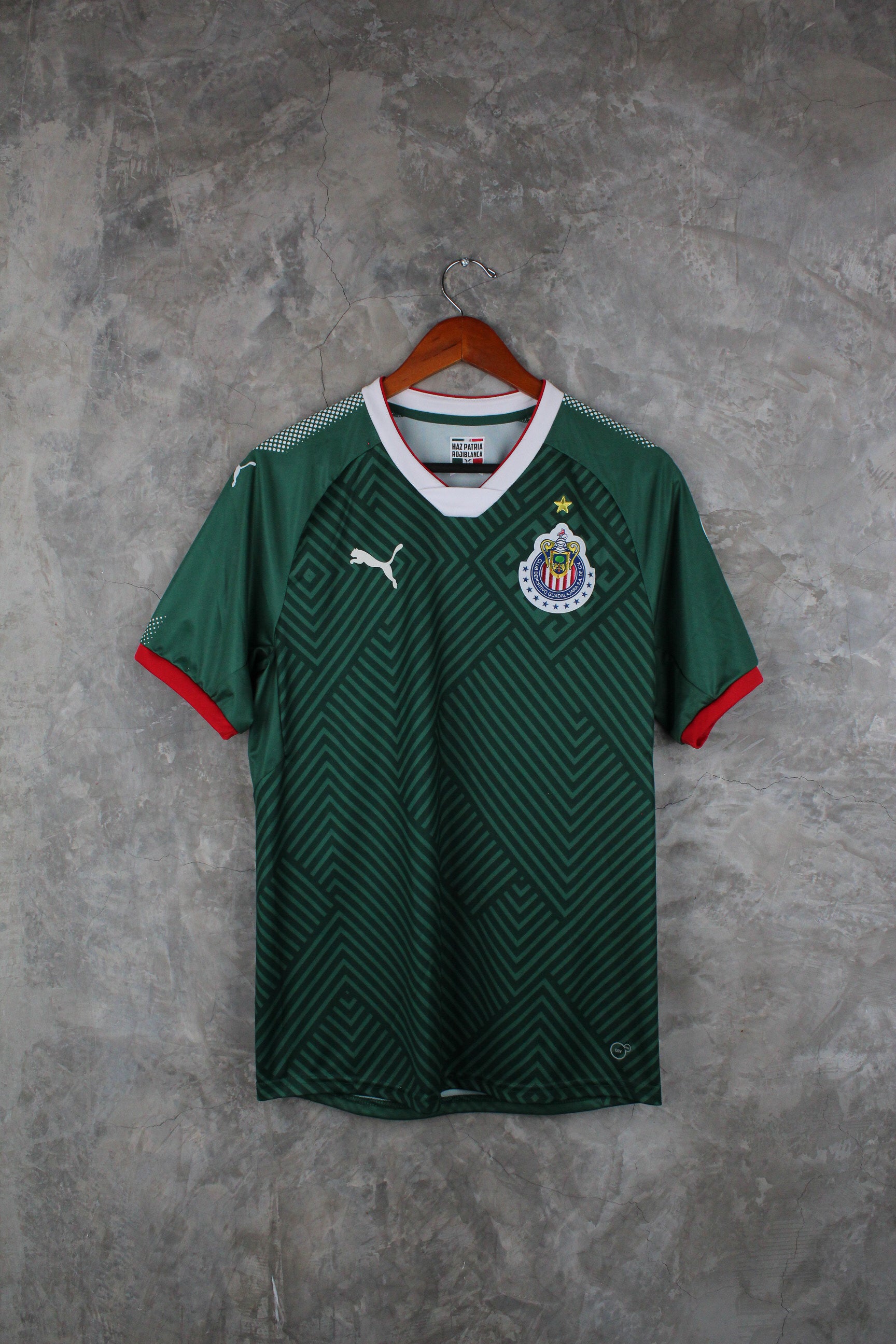 Chivas Tercera 2017/18 Rodolfo Pizarro #20