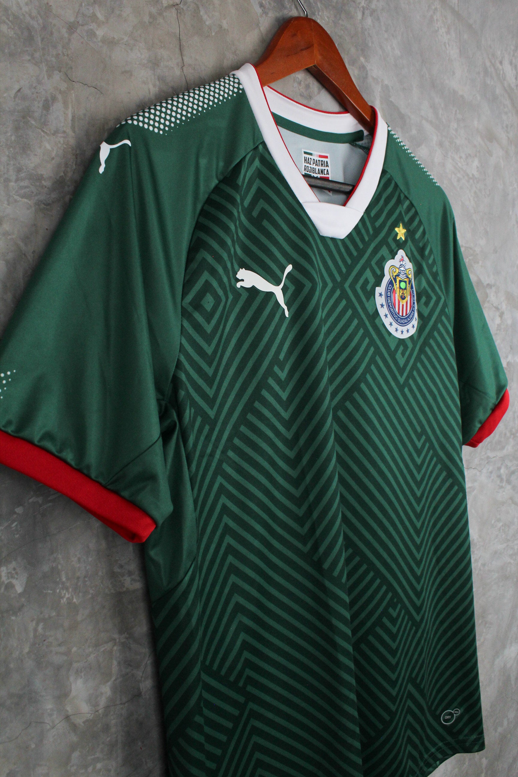 Chivas Tercera 2017/18 Rodolfo Pizarro #20