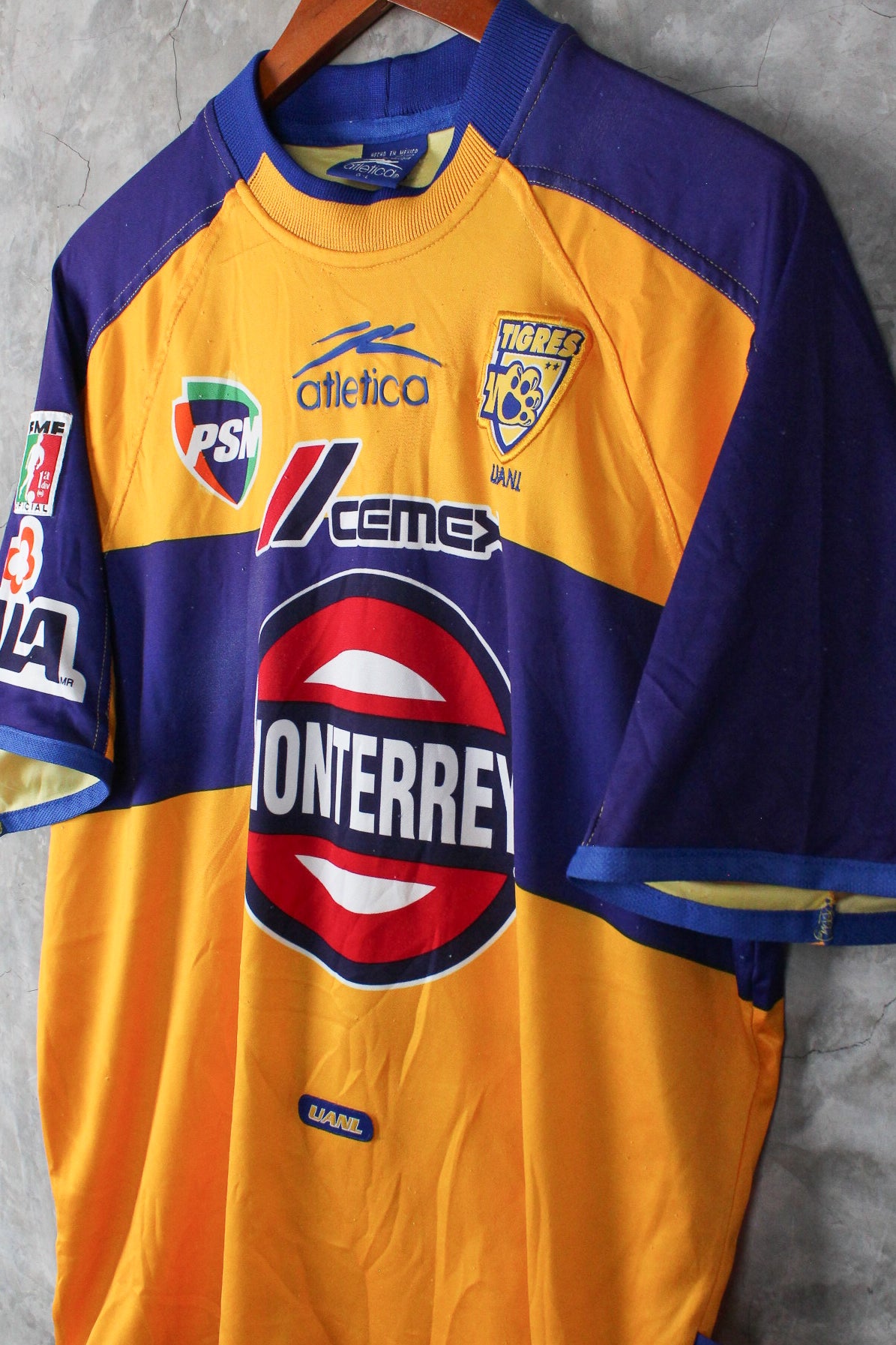 Tigres UANL Local  2001/02