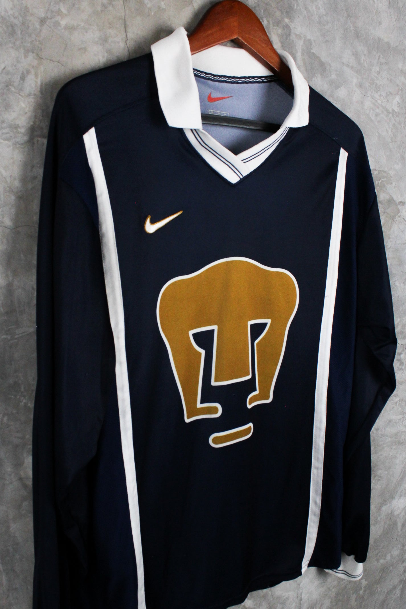 Pumas UNAM Local 1990/00 manga larga
