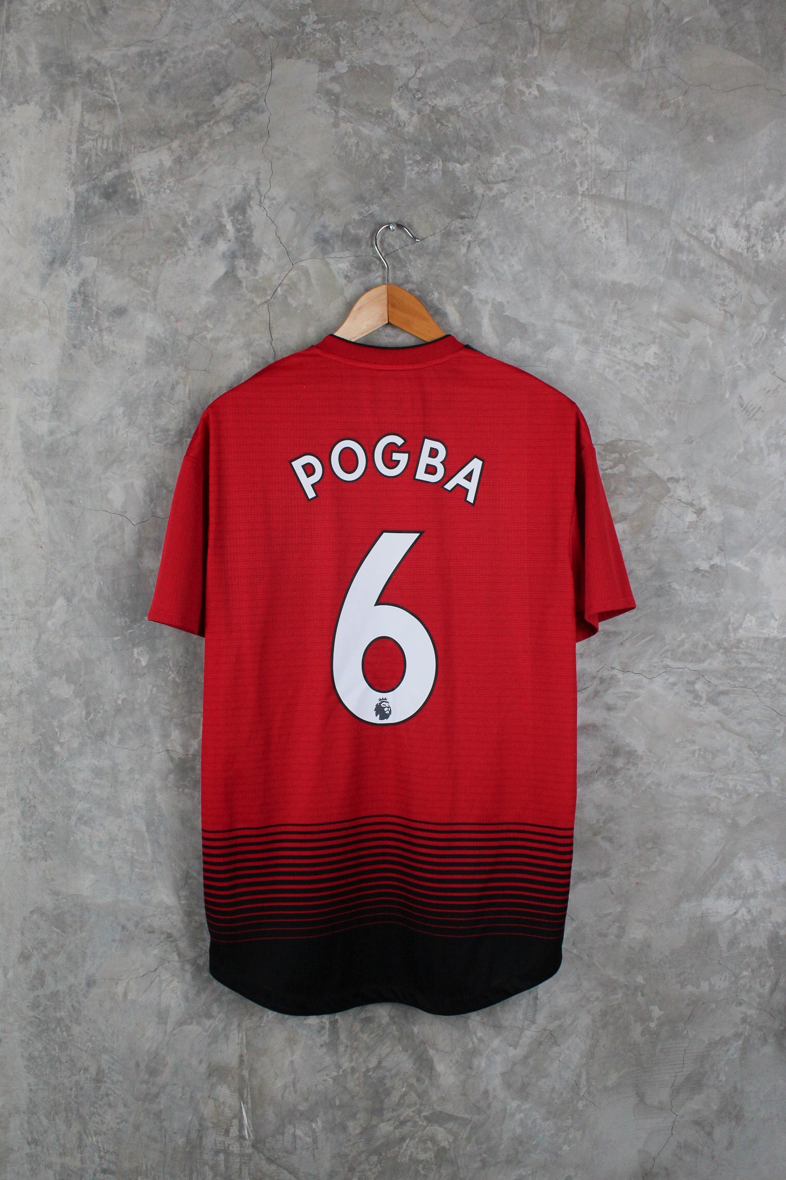Manchester United Local 2018/19 Paul Pogba #6