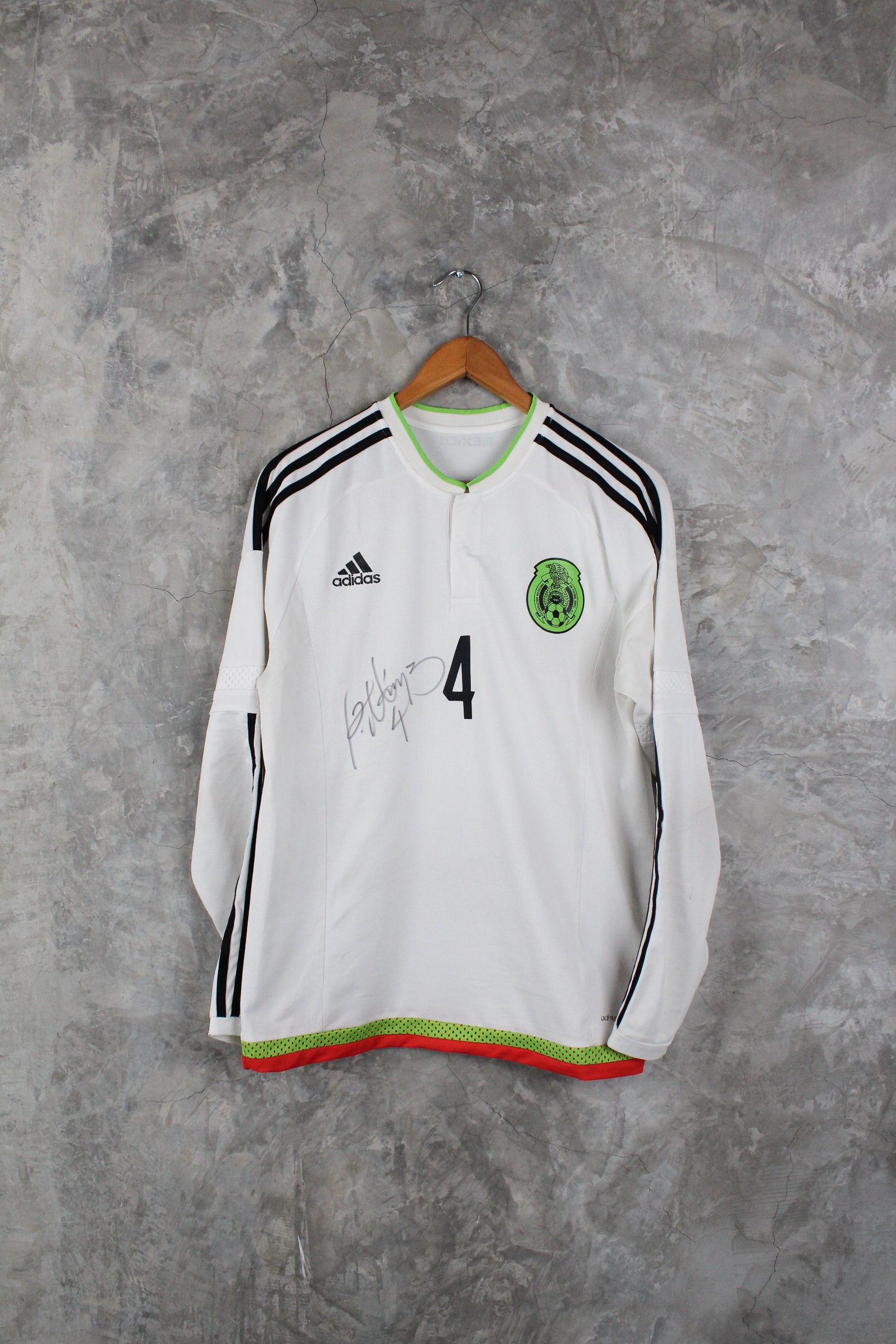 Selección Mexicana Visita 2015 Rafael Márquez #4