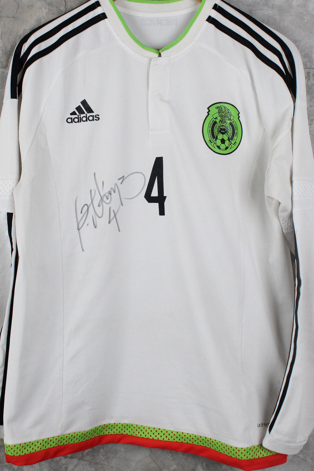 Selección Mexicana Visita 2015 Rafael Márquez #4