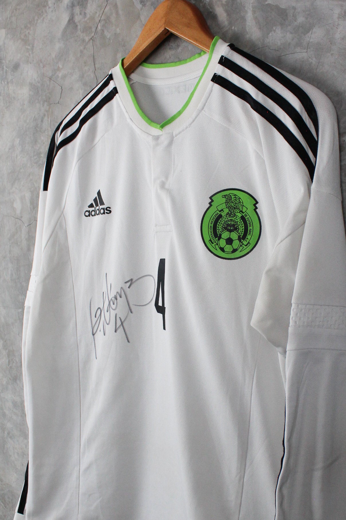 Selección Mexicana Visita 2015 Rafael Márquez #4