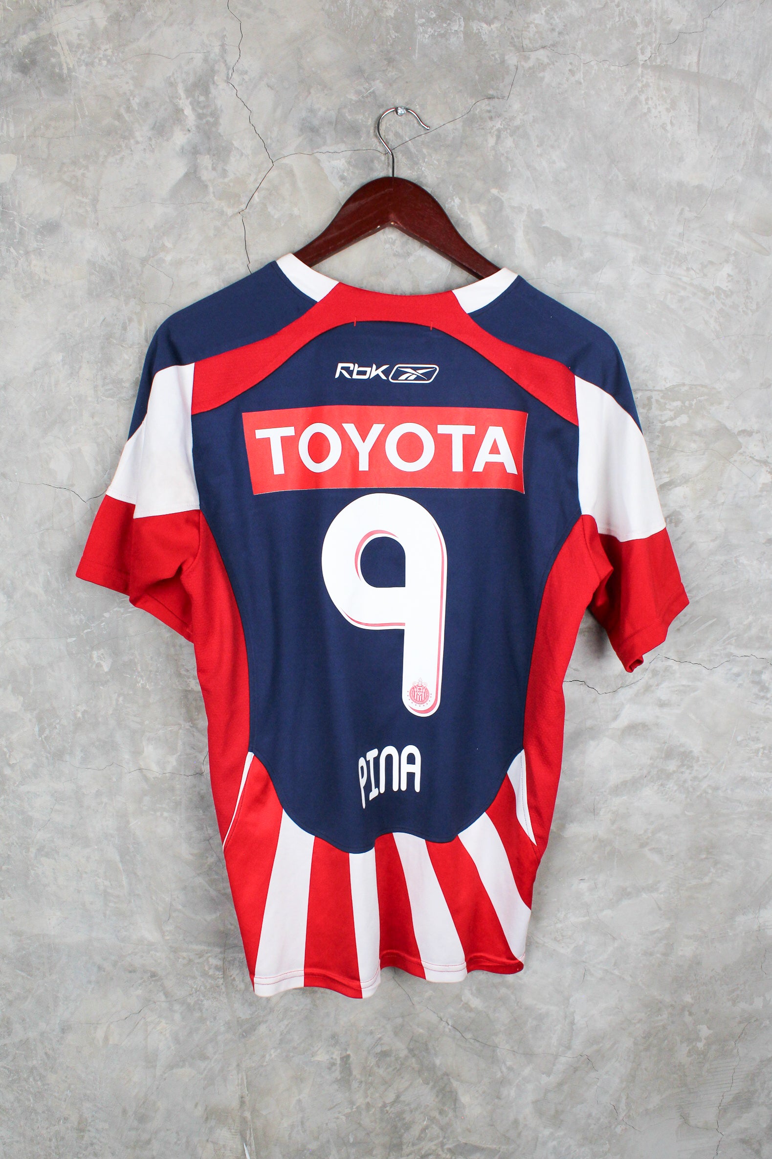 Chivas Local 2008/09 Kamikaze Omar "Pina" Arellano #9