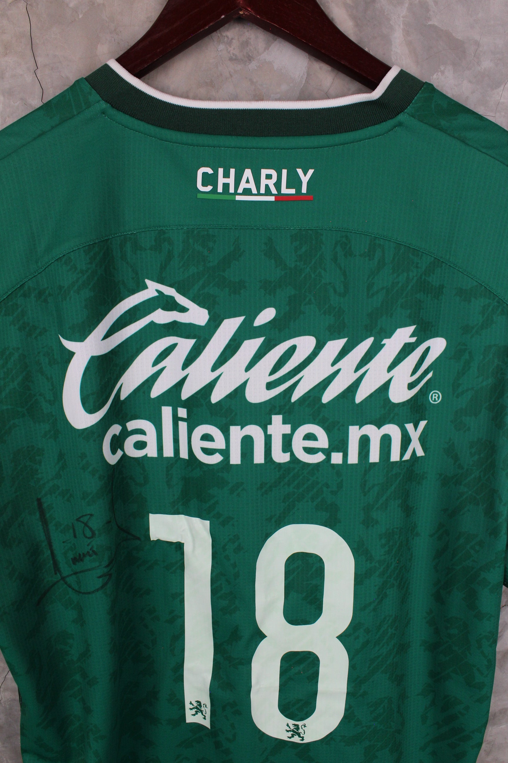 Club León Local 2024/25 Andrés Guardado #18 firmada