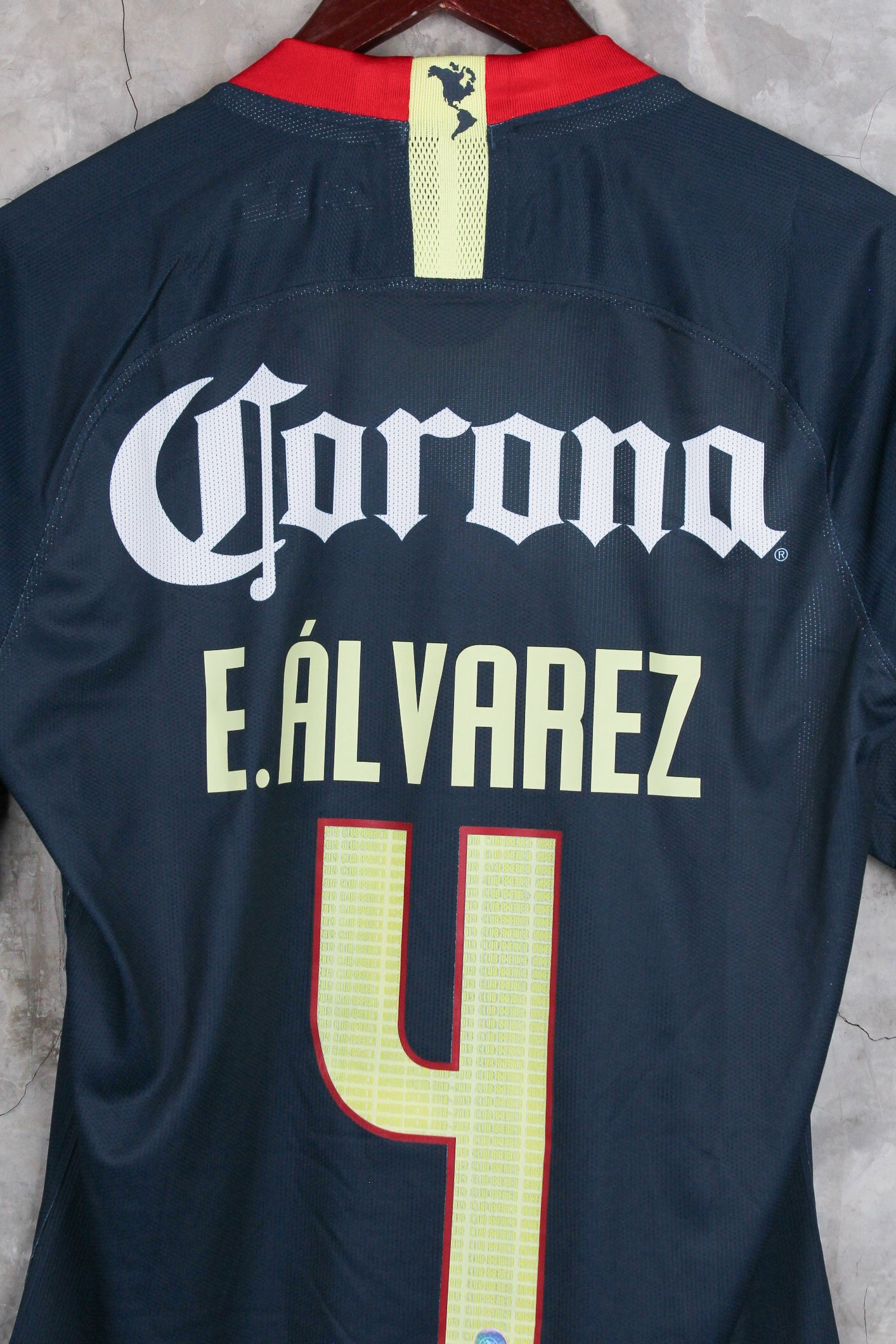 Club América Visitante Utilería 2018/19 Edson Álvarez #4