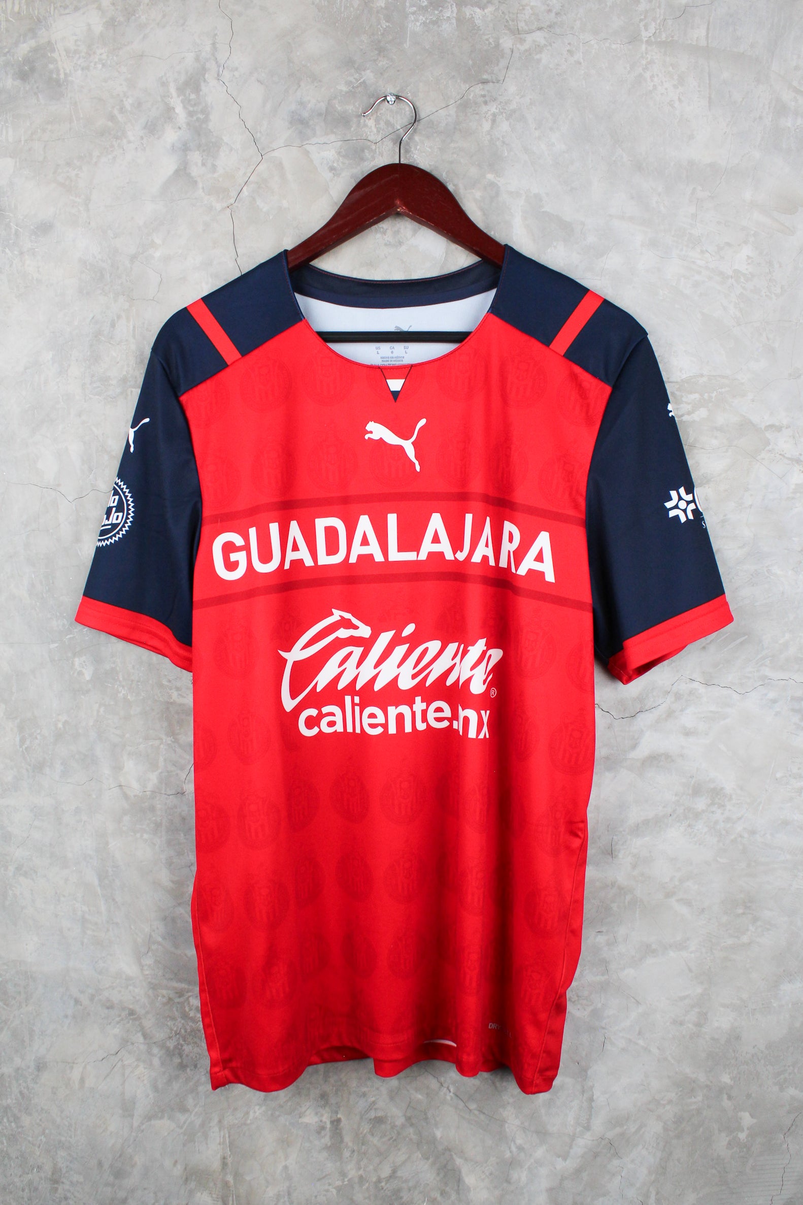 Chivas Tercera 2021/22 Roberto "Piojo" Alvarado #25