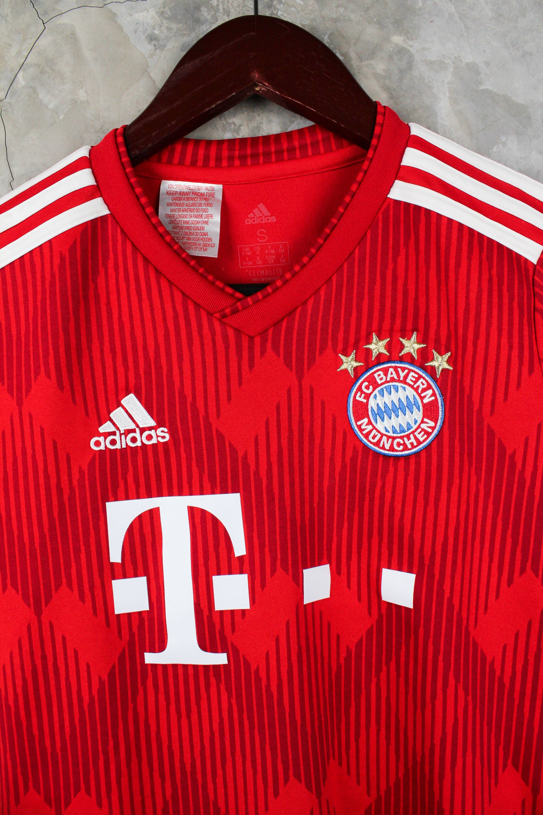 Bayern München Local 2018/19 NIÑO