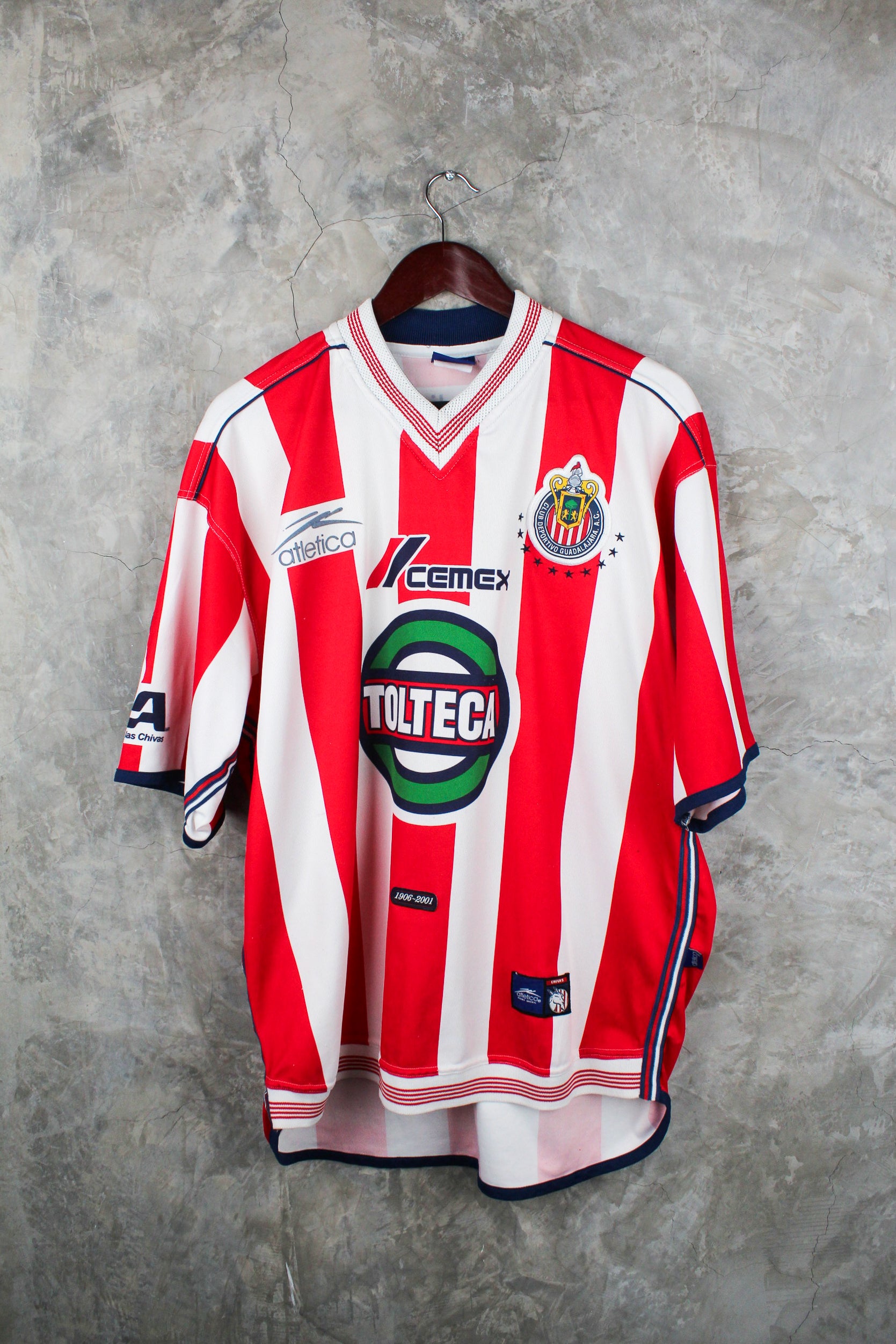 Chivas Local 2000/01