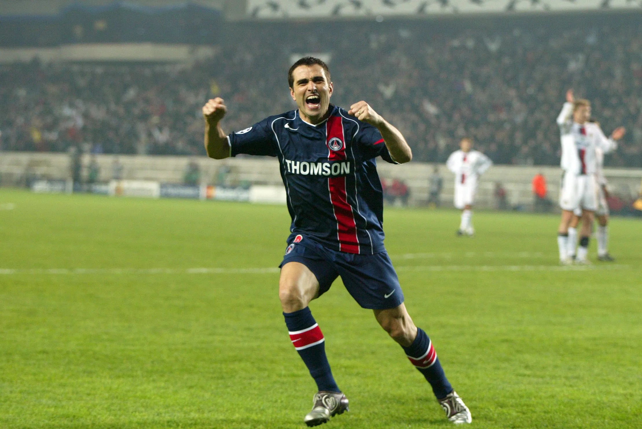 Paris Saint Germain Local 2004/05 Pedro Miguel Pauleta #9